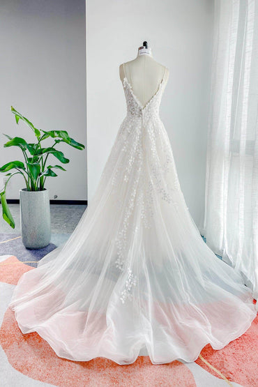 A-Line Court Train Lace Tulle Wedding Dress CW3157 - COCOMELODY