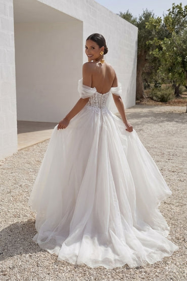 A-Line Court Train Lace Tulle Wedding Dress CW3158