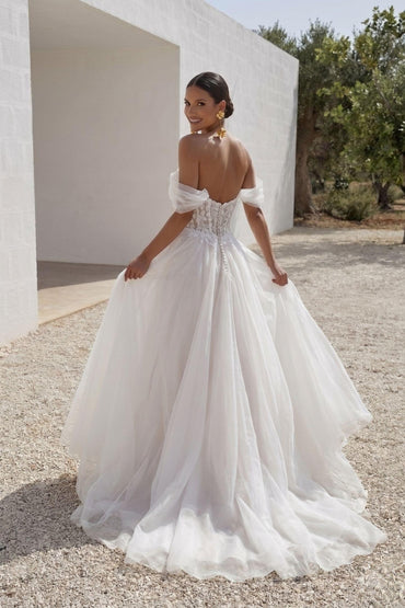 A-Line Court Train Lace Tulle Wedding Dress CW3158