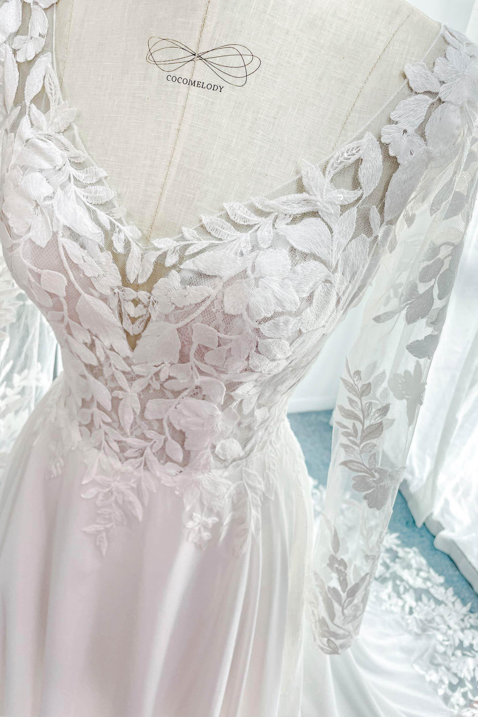 A-Line Court Train Lace Chiffon Wedding Dress CW3163 - COCOMELODY