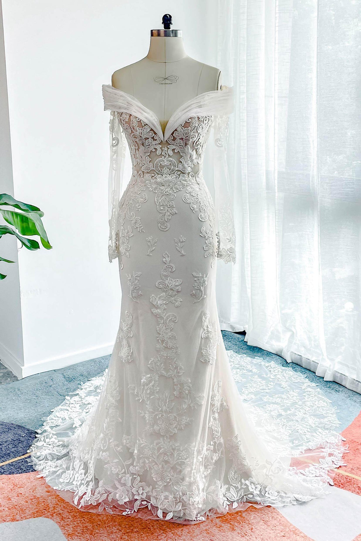 Trumpet-Mermaid Chapel Train Lace Tulle Wedding Dress CW3204CR - COCOMELODY