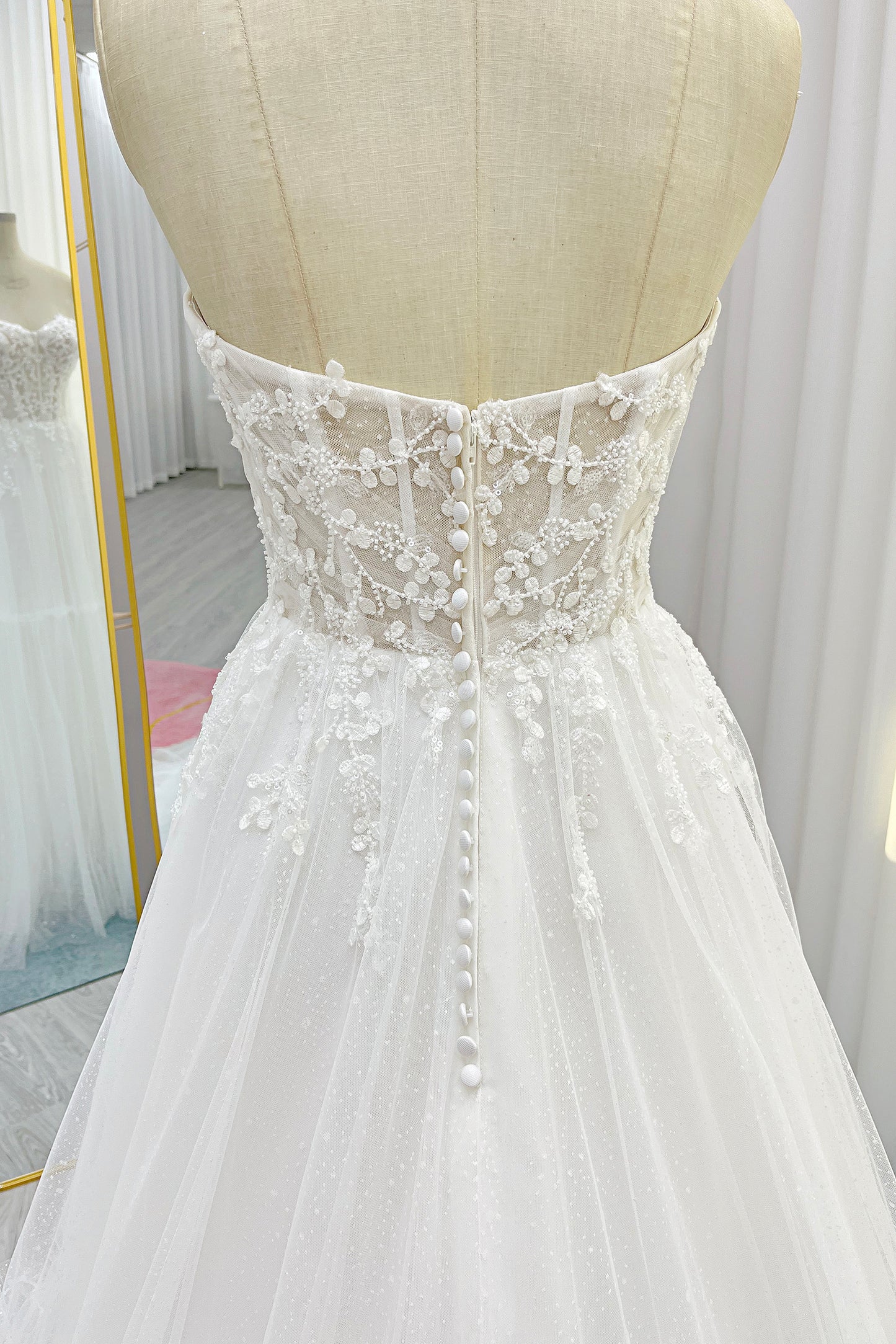 A-Line Court Train Lace Tulle Wedding Dress CW3229