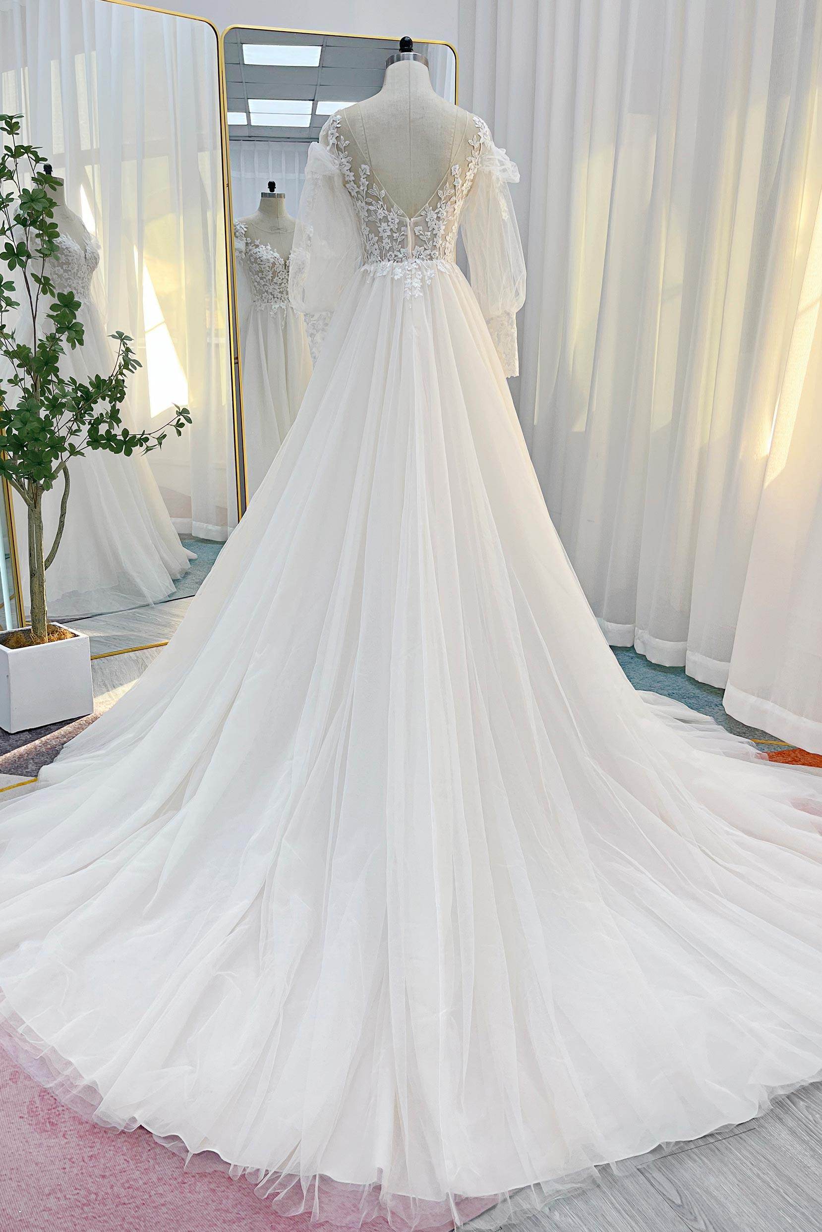 A-Line Chapel Train Lace Tulle Wedding Dress CW3240 - COCOMELODY