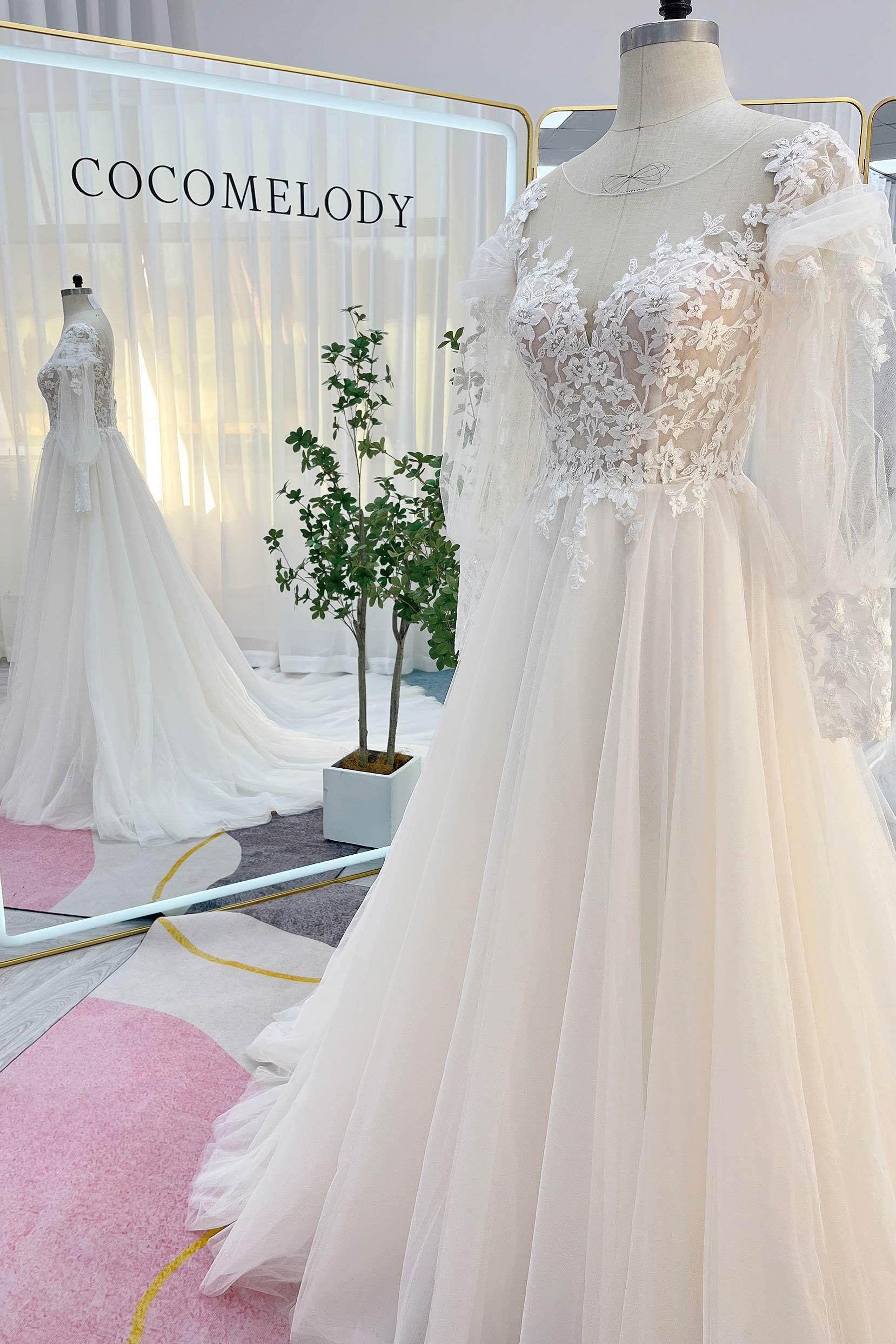 A-Line Chapel Train Lace Tulle Wedding Dress CW3240 - COCOMELODY