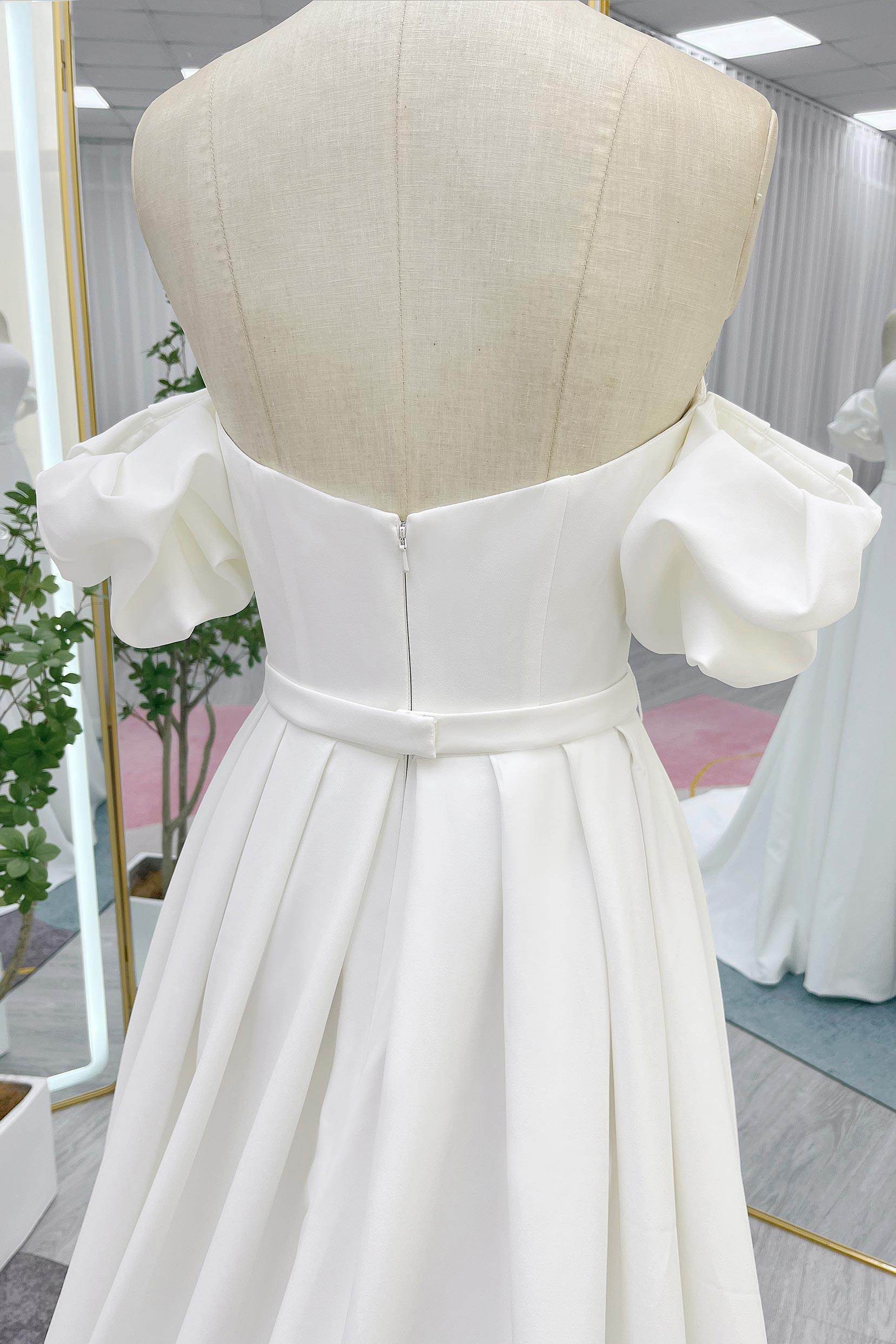 A-Line Court Train Elastic Cloth Wedding Dress CW3247 - COCOMELODY