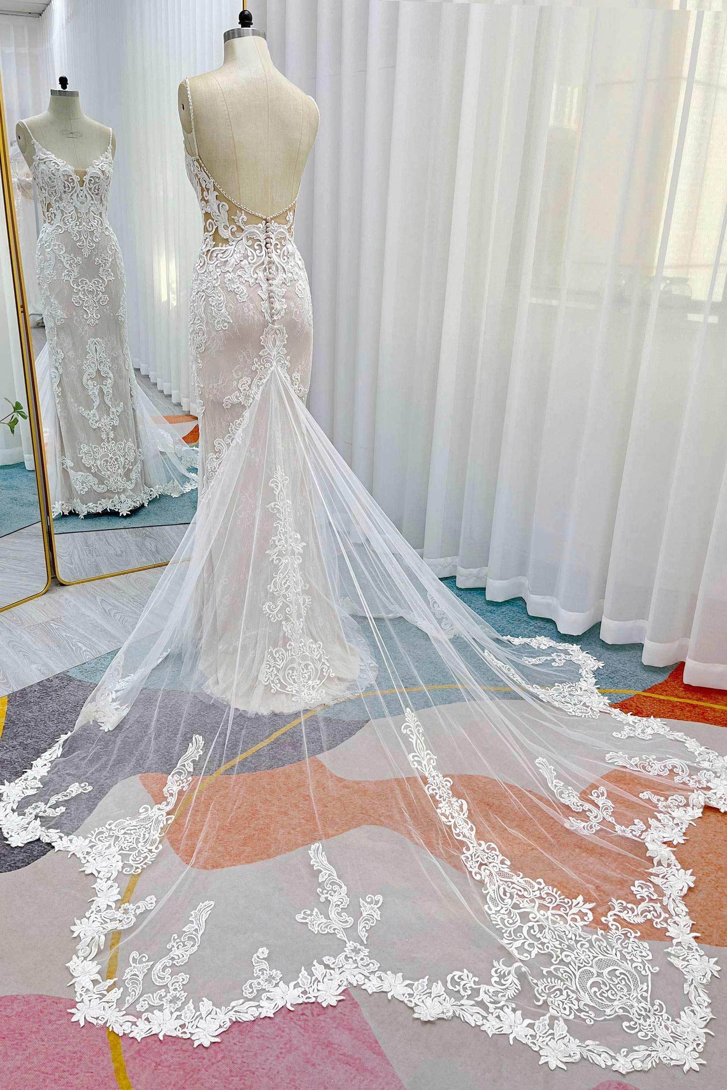 Trumpet-Mermaid Chapel Train Lace Tulle Wedding Dress CW3249 - COCOMELODY