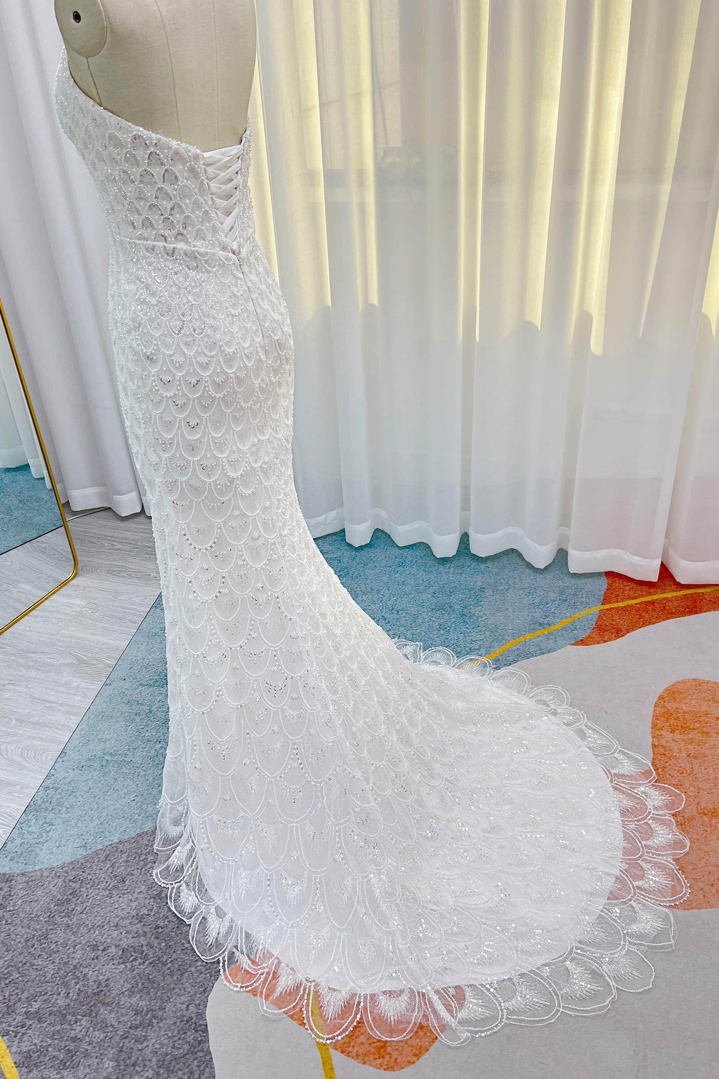 Trumpet-Mermaid Court Train Lace Tulle Wedding Dress CW3252 - COCOMELODY