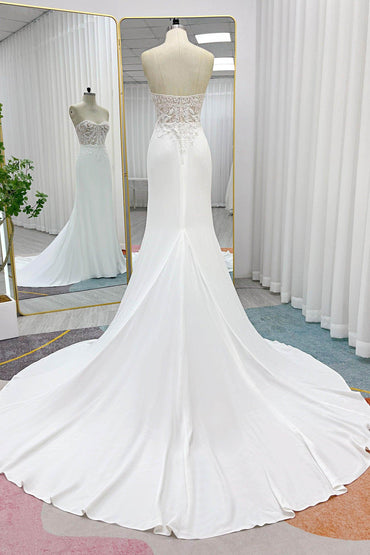 Trumpet-Mermaid Court Train Lace Stretch Satin Wedding Dress CW3266 - COCOMELODY