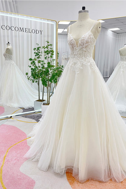 A-Line Court Train Lace Tulle Wedding Dress CW3271