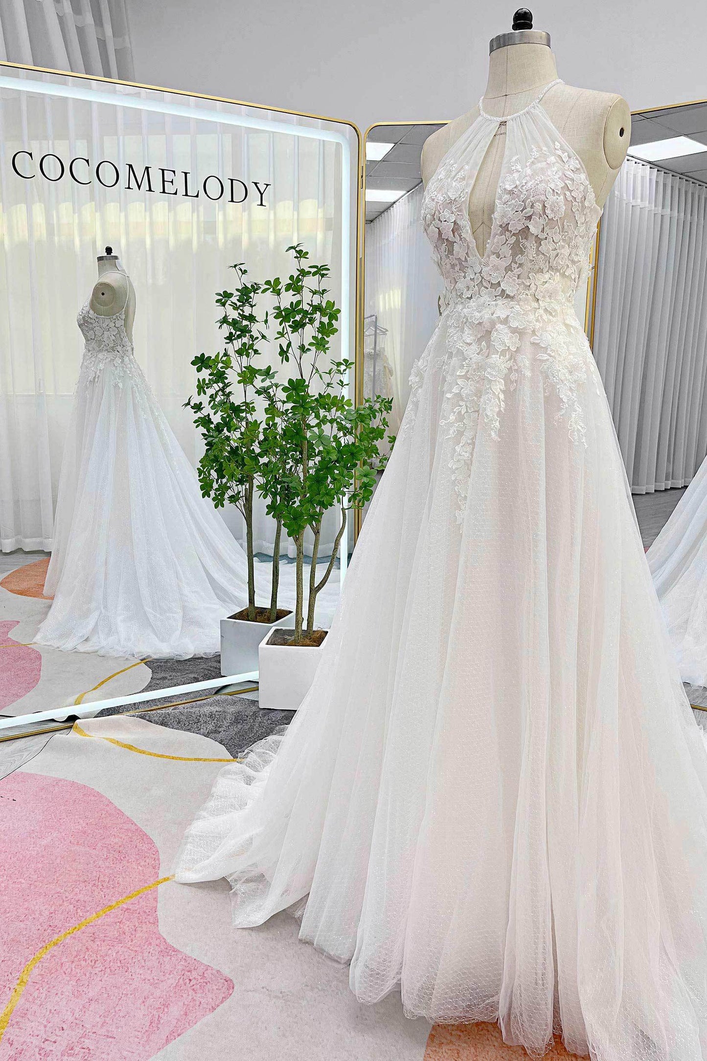 A-Line Court Train Lace Tulle Wedding Dress CW3281 - COCOMELODY