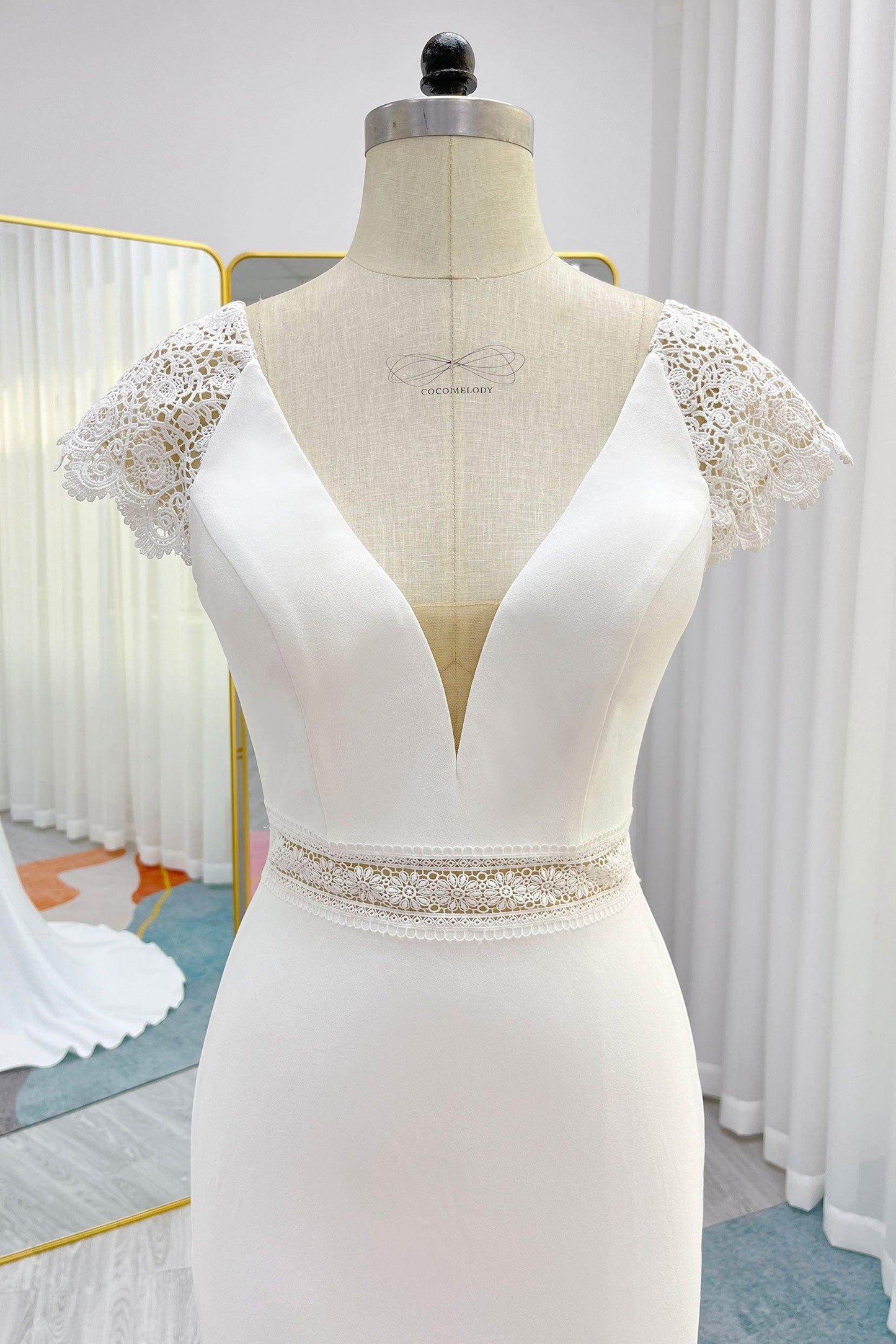 Trumpet-Mermaid Court Train Stretch Satin Wedding Dress CW3288 - COCOMELODY