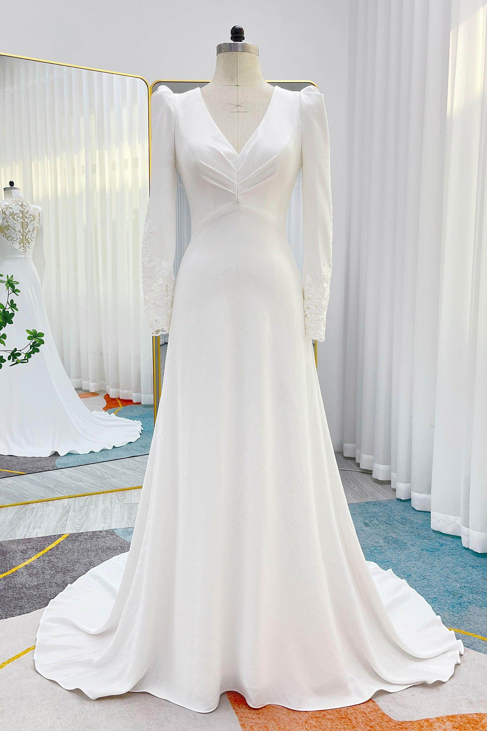 A-Line V-Neck Natural Court Train Stretch Satin Wedding Dress COCOMELODY CW3289, 35 Days / As Picture:Ivory / US12-UK14-EUR42 A-Line V-Neck Natural Court Train Stretch Satin Wedding Dress COCOMELODY CW3289, 35 Days / As Picture:Ivory / US12-UK14-EUR42