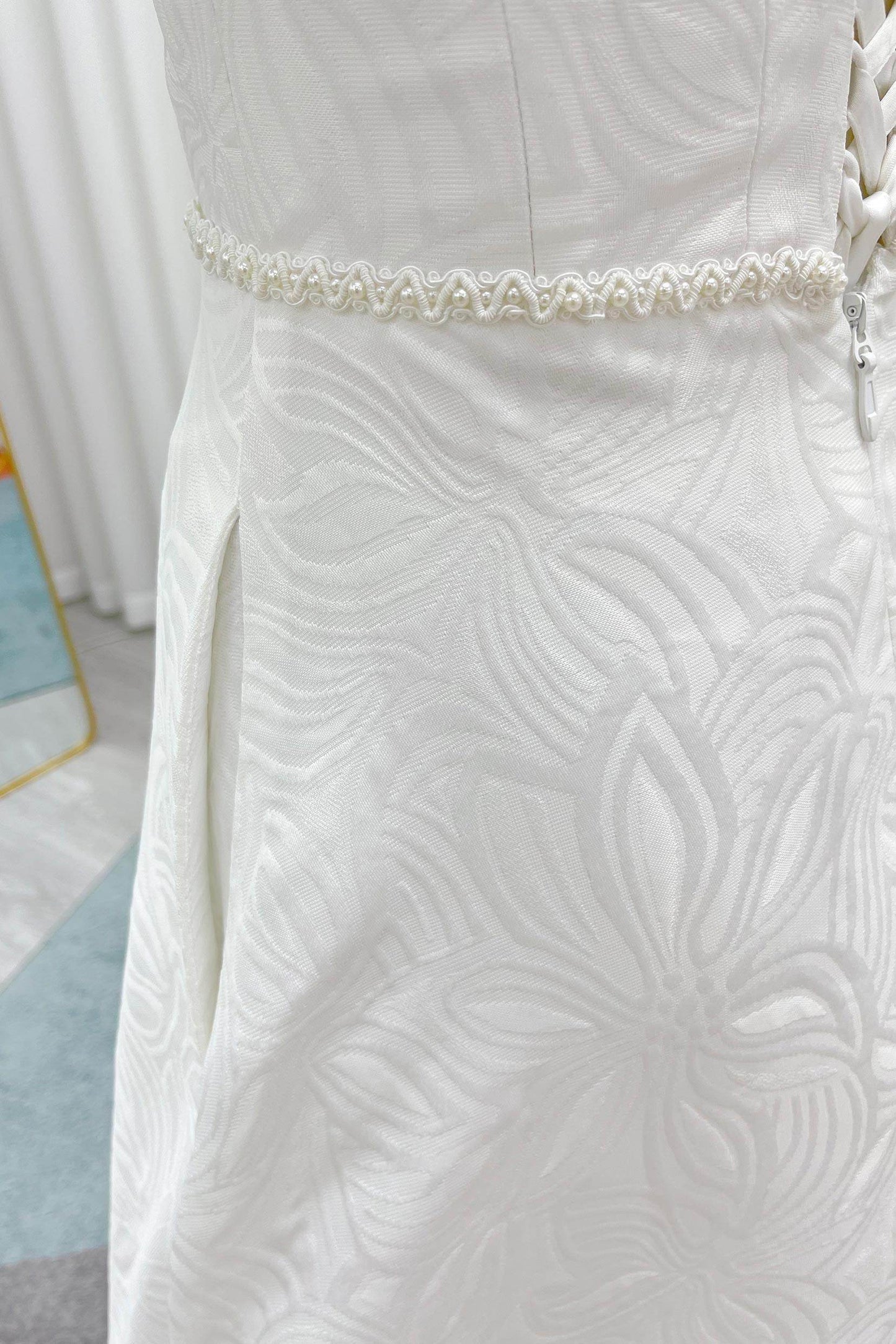 A-Line Sweep-Brush Train Jacquard Satin Wedding Dress CW3293 - COCOMELODY