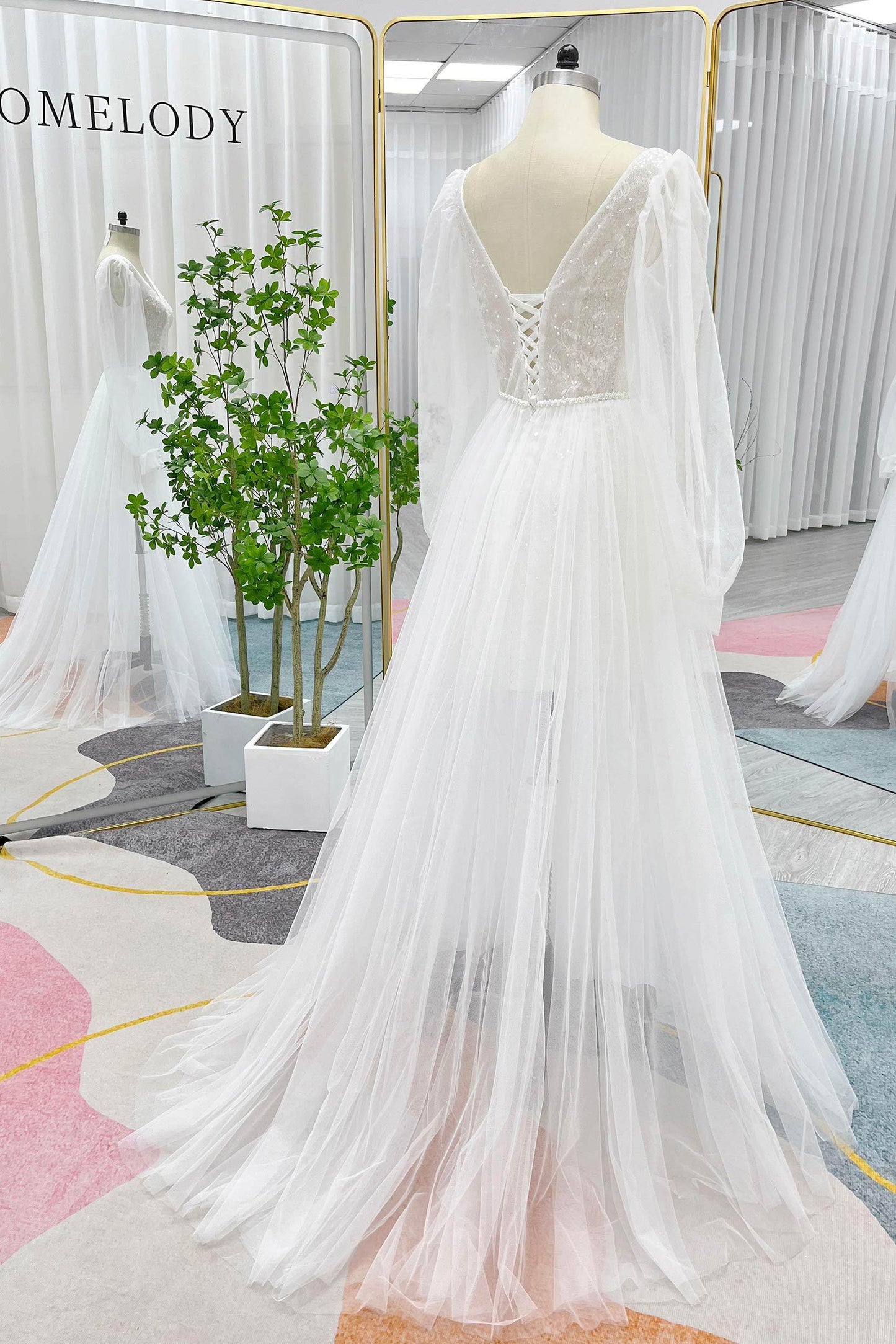 A-Line Sweep-Brush Train Lace Tulle Wedding Dress CW3295 - COCOMELODY