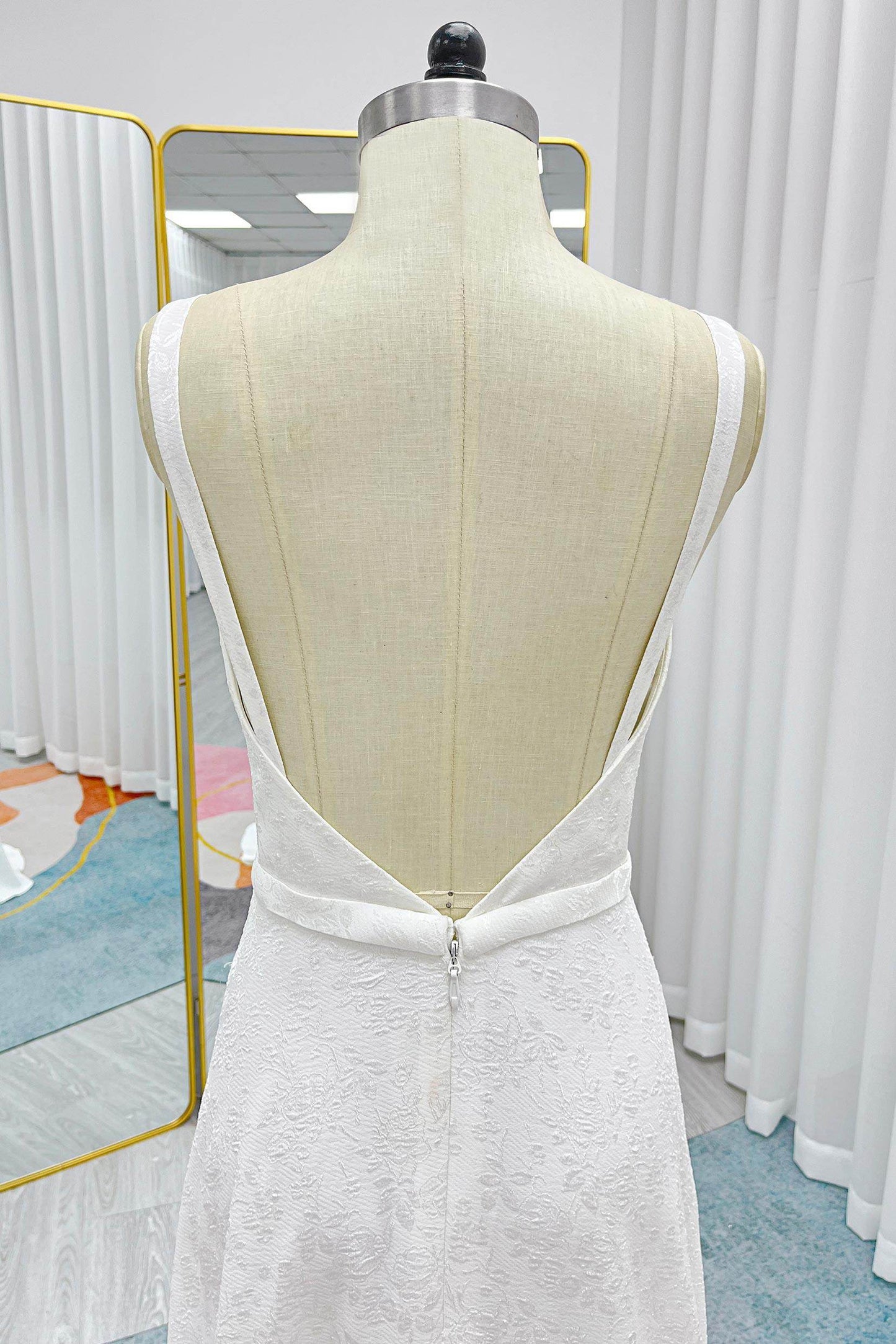 Mermaid Sweep-Brush Train Jacquard Satin Wedding Dress CW3296 - COCOMELODY