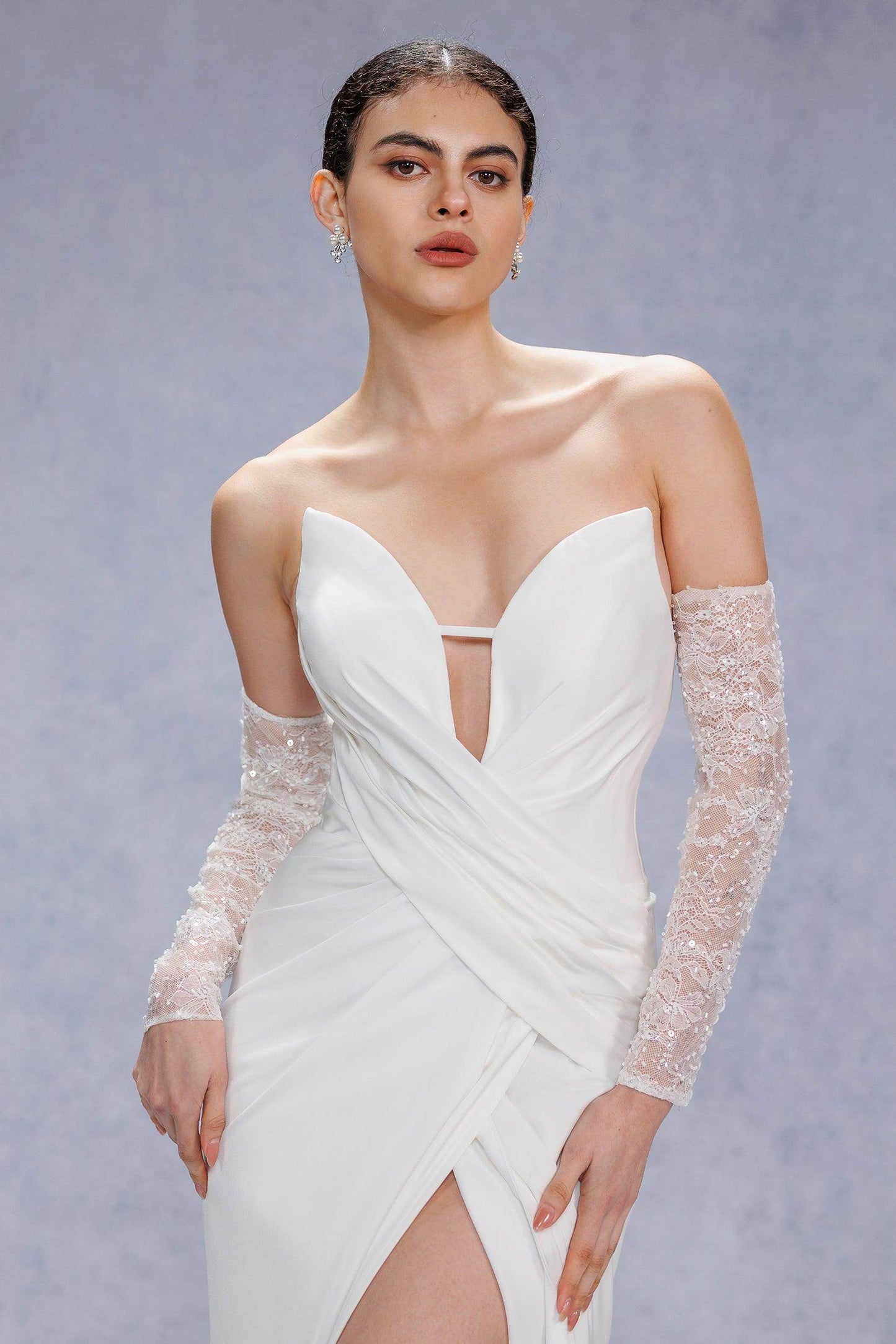 Trumpet-Mermaid Court Train Satin Wedding Dress CW3328 - COCOMELODY