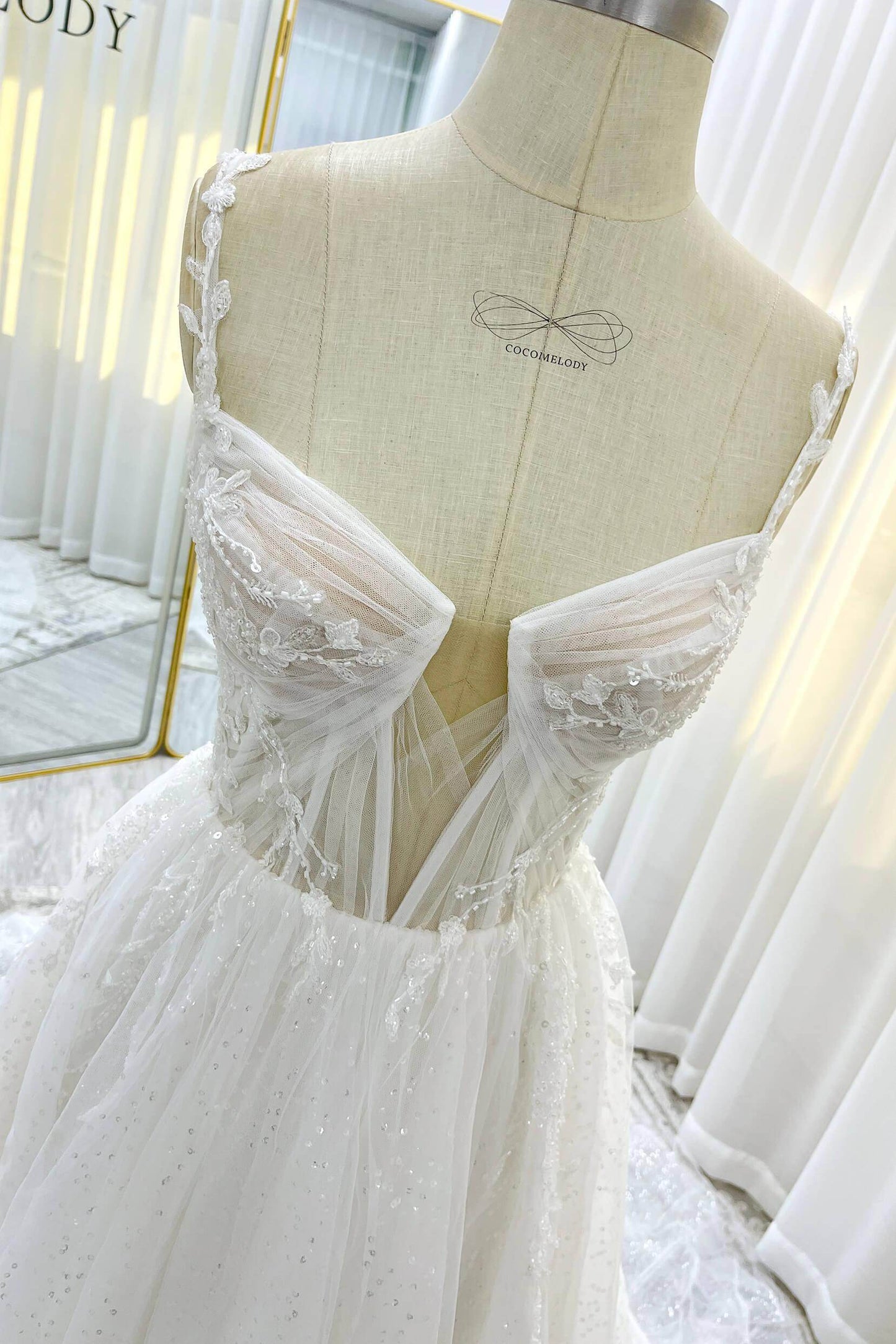 A-Line Court Train Sparkle Tulle Wedding Dress CW3338 - COCOMELODY
