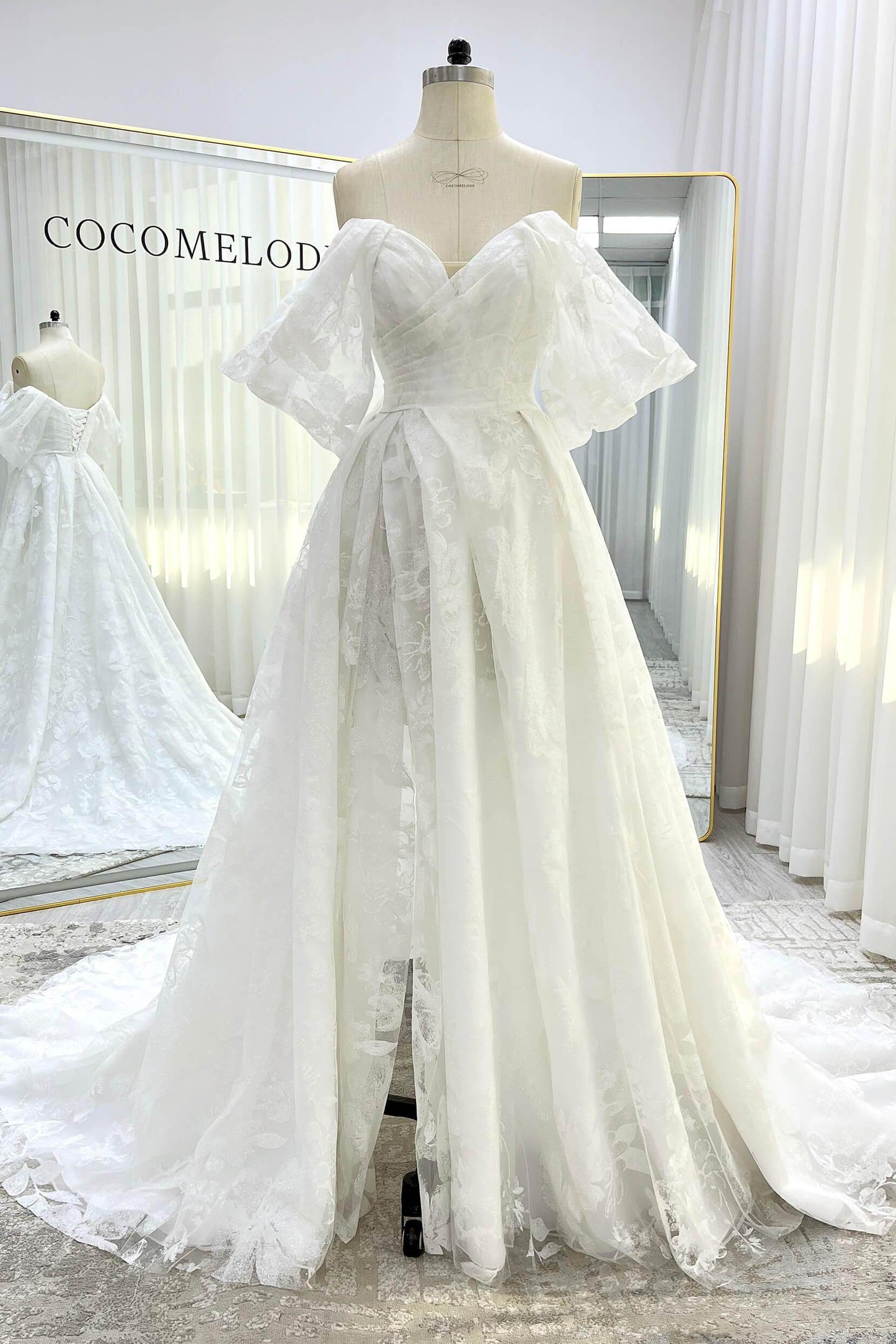 A-Line Court Train Glitter Wedding Dress CW3340 - COCOMELODY