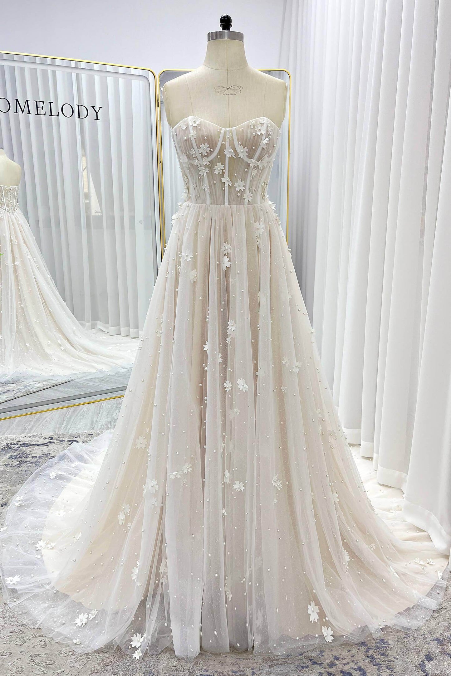 A-Line Court Train Tulle Wedding Dress CW3341 - COCOMELODY