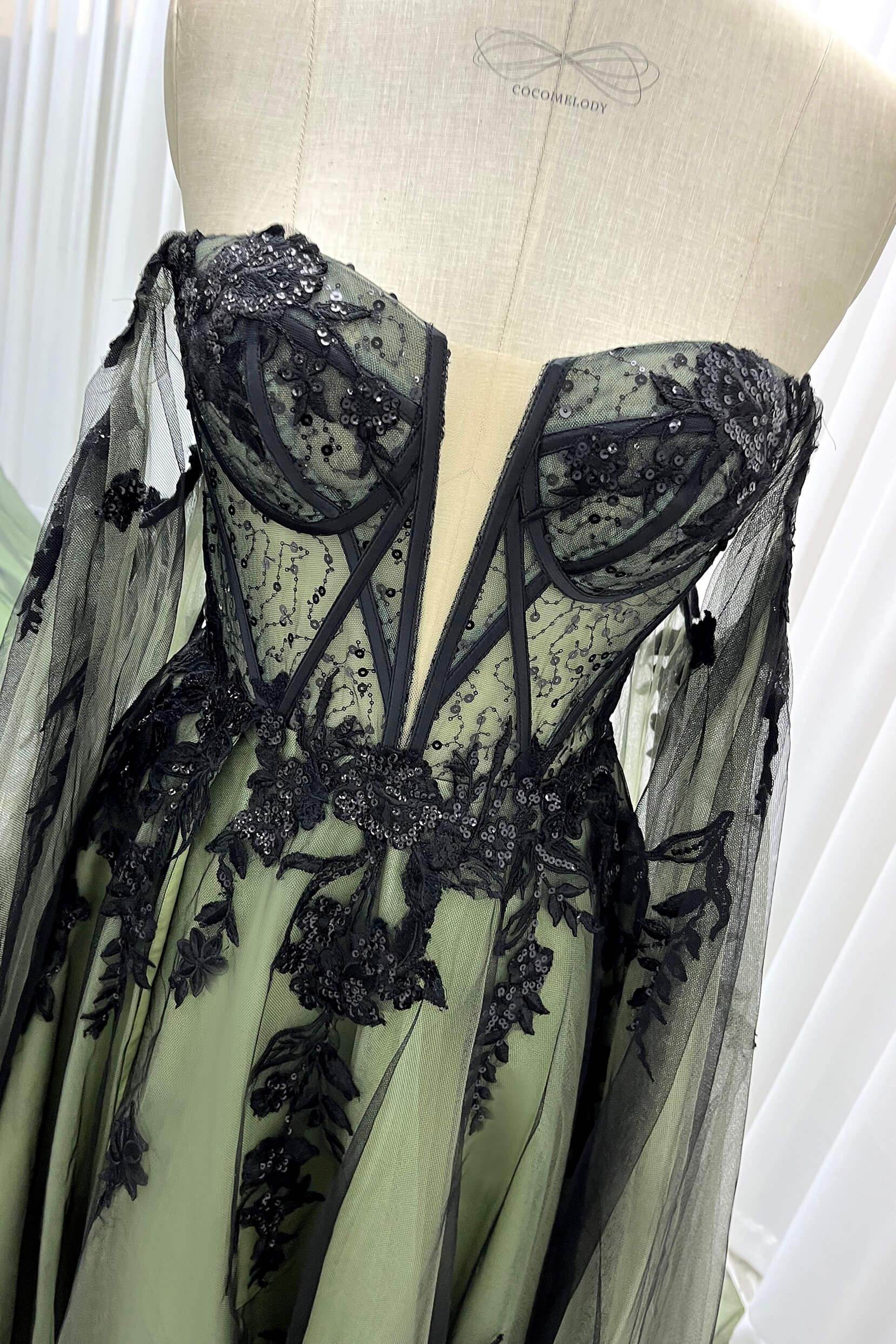 A-Line Court Train Sequined Lace Tulle Wedding Dress CW3352 - COCOMELODY