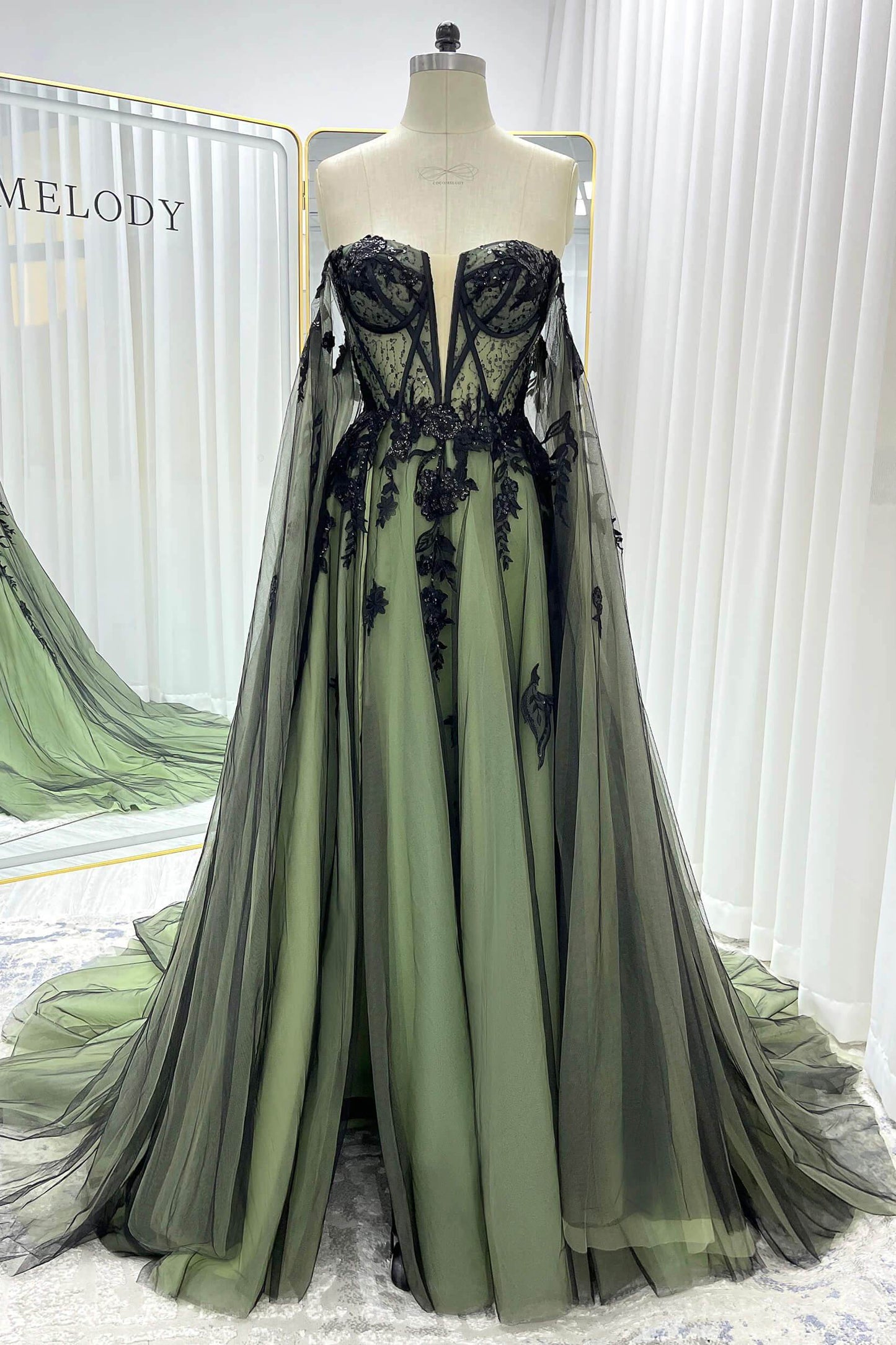 A-Line Court Train Sequined Lace Tulle Wedding Dress CW3352 - COCOMELODY