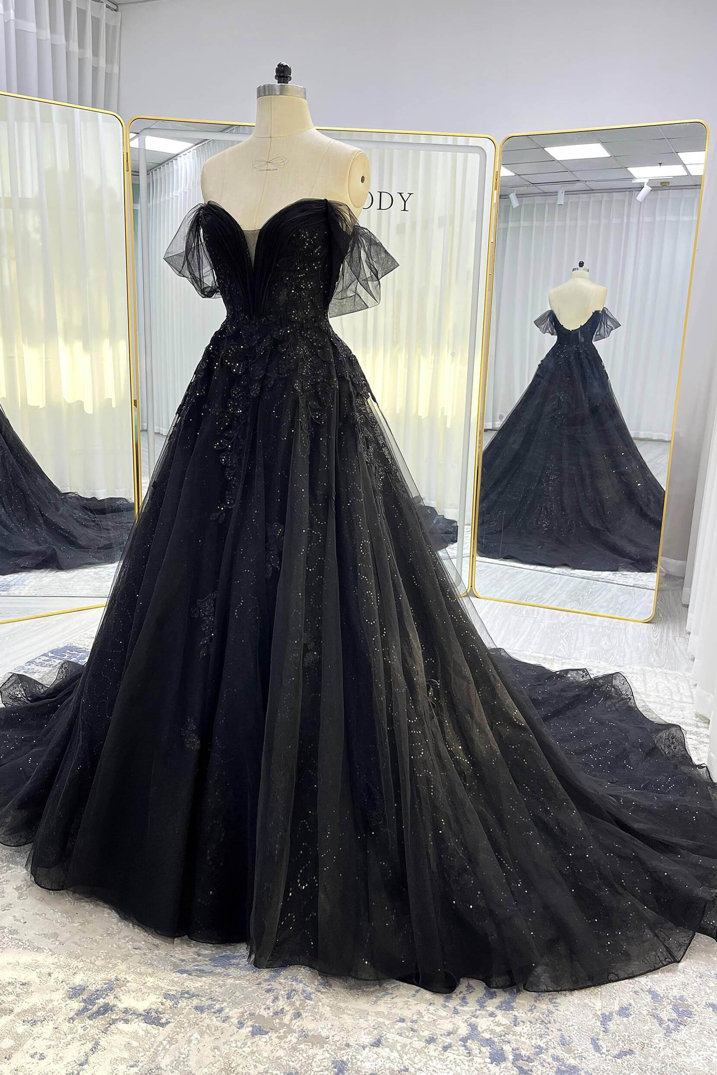 A-Line Court Train Sparkle Tulle Wedding Dress CW3527 - COCOMELODY