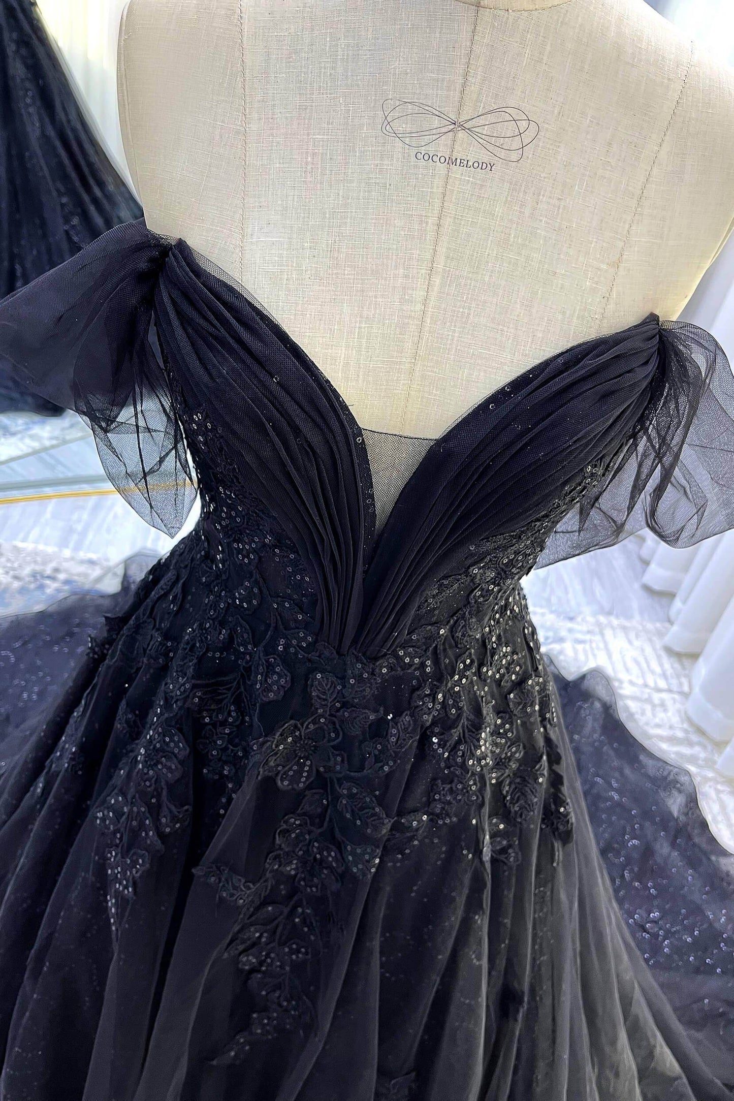 A-Line Court Train Sparkle Tulle Wedding Dress CW3527 - COCOMELODY