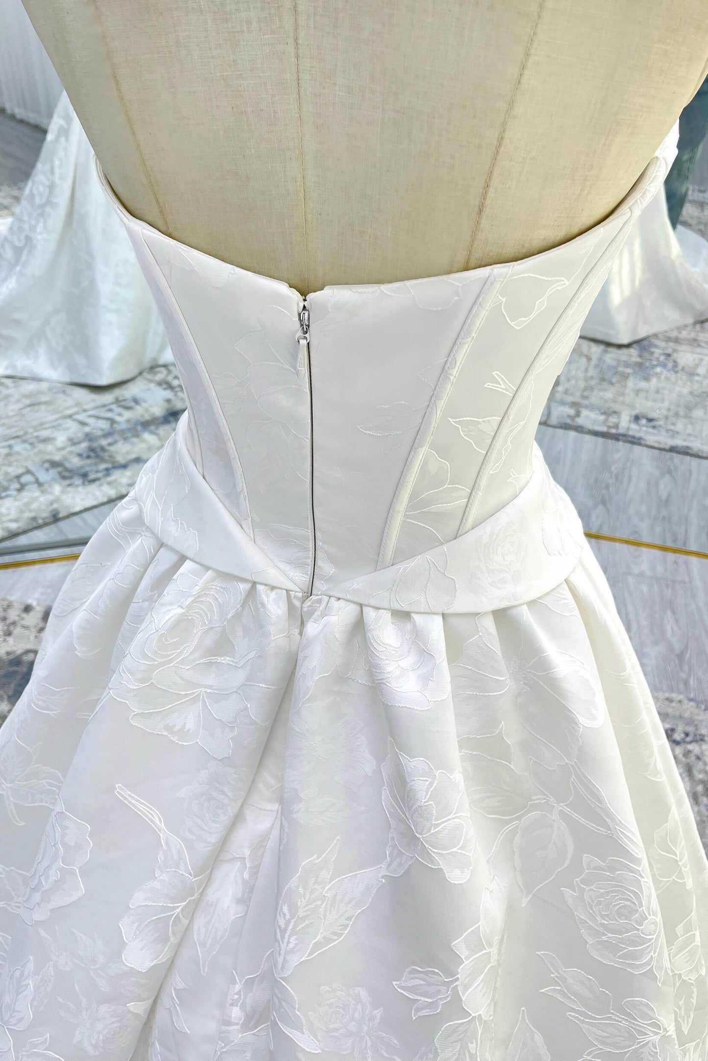 Ball Gown Court Train Jacquard Satin Wedding Dress CW3531 - COCOMELODY