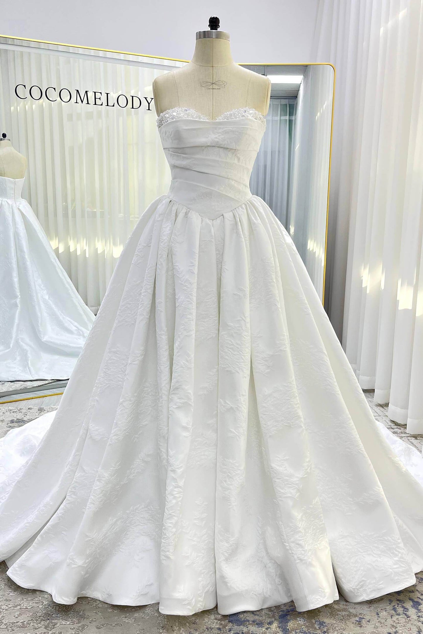 Ball Gown Court Train Jacquard Satin Wedding Dress CW3532 - COCOMELODY