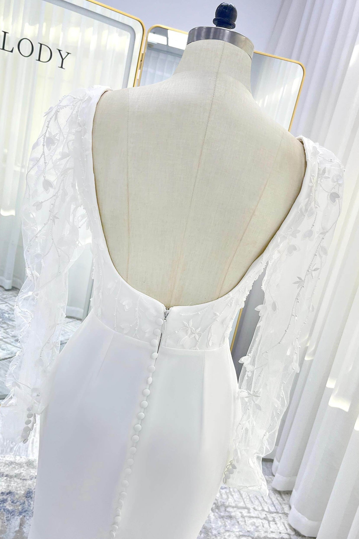 Trumpet-Mermaid Court Train Stretch Satin Wedding Dress CW3537 - COCOMELODY