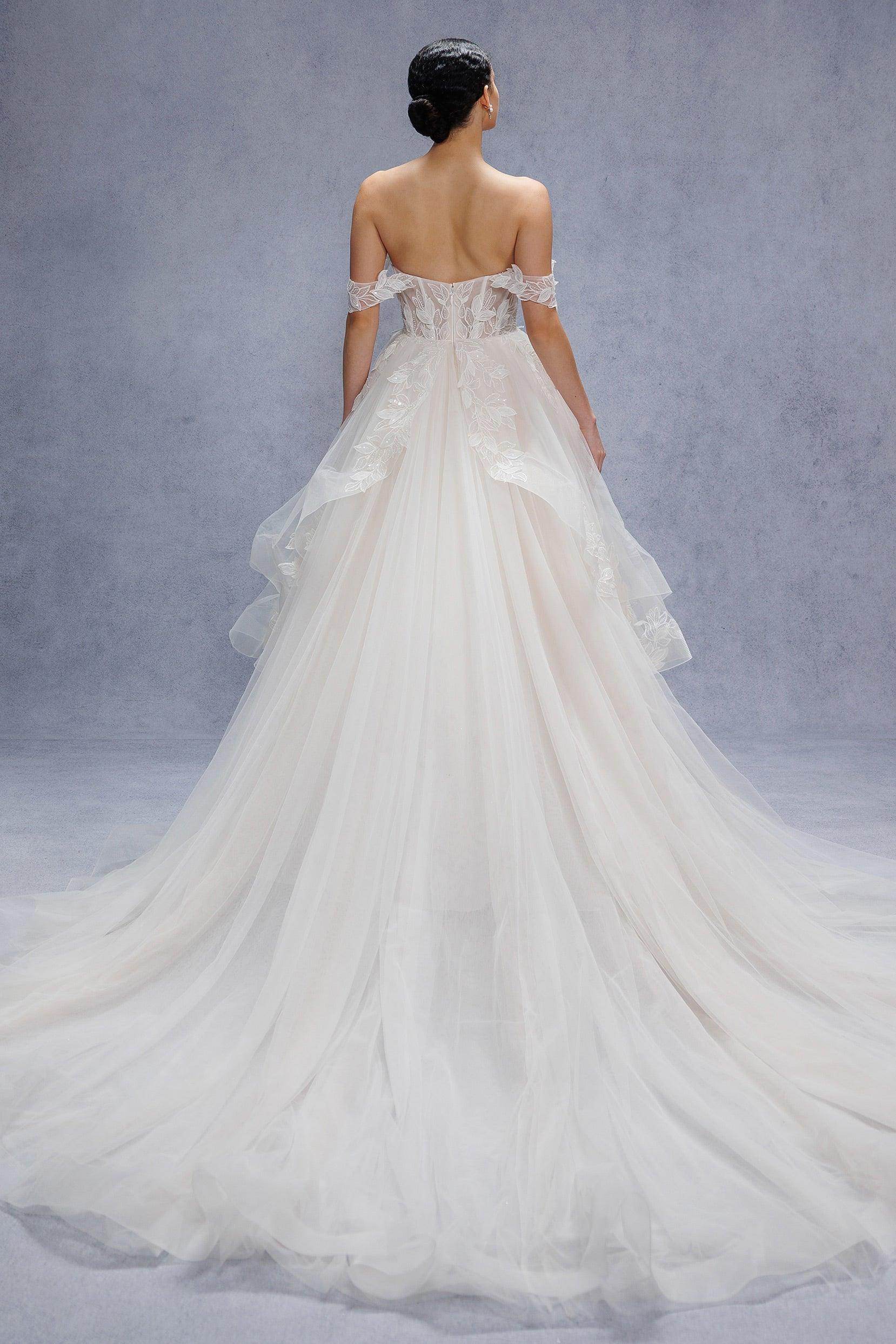 Ball Gown Court Train Lace Tulle Wedding Dress CW3543 - COCOMELODY