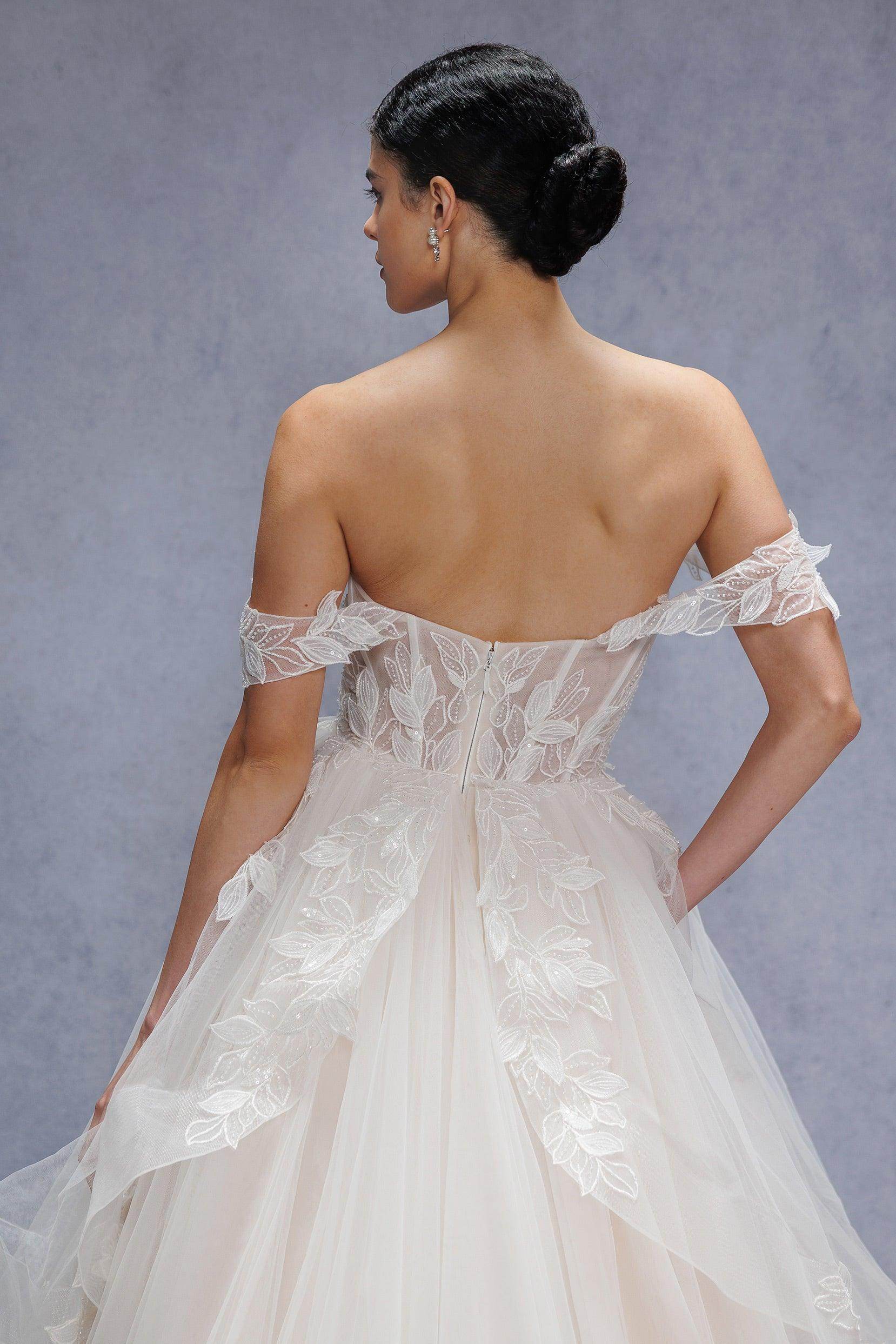 Ball Gown Court Train Lace Tulle Wedding Dress CW3543 - COCOMELODY