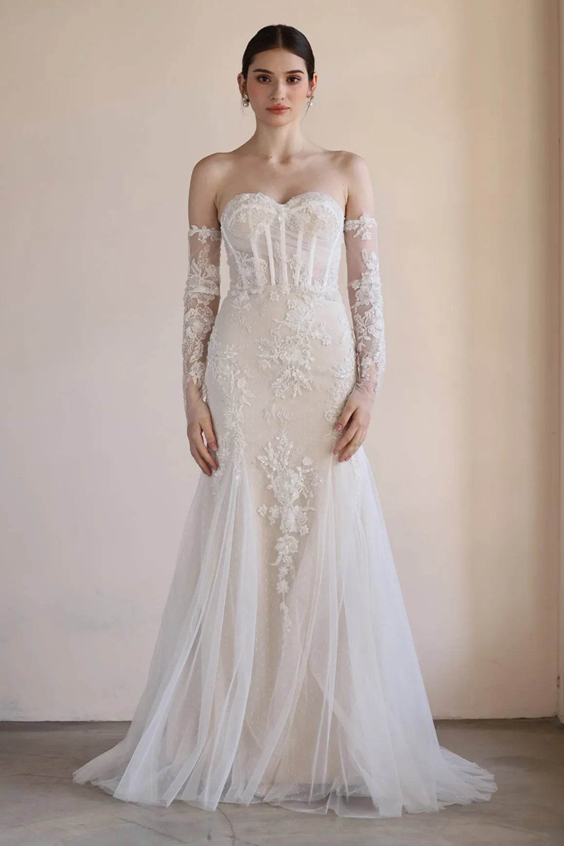 Trumpet-Mermaid Court Train Lace Tulle Wedding Dress CW3544 - COCOMELODY
