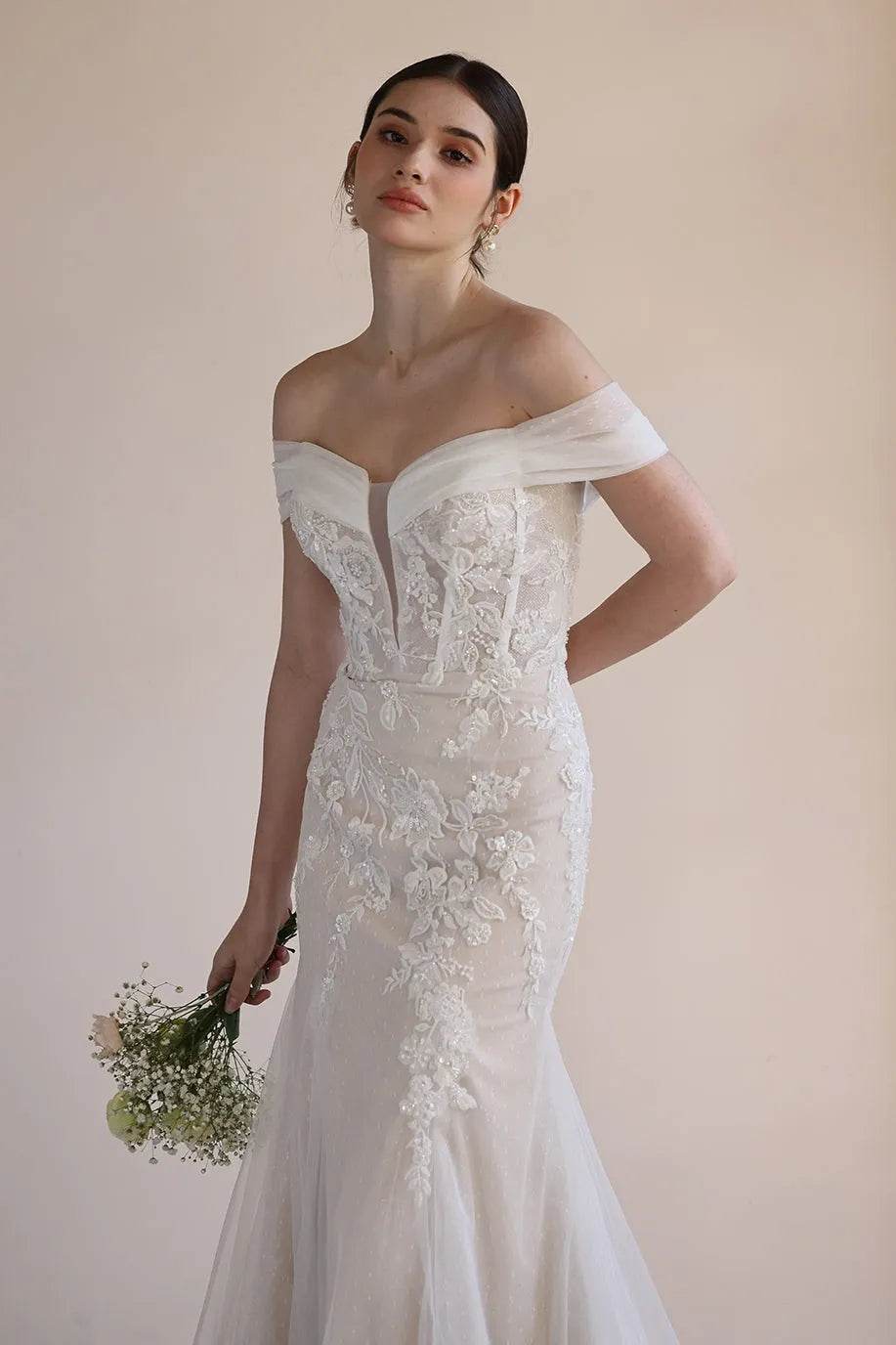 Trumpet-Mermaid Sweep-Brush Train Lace Tulle Wedding Dress CW3545 - COCOMELODY