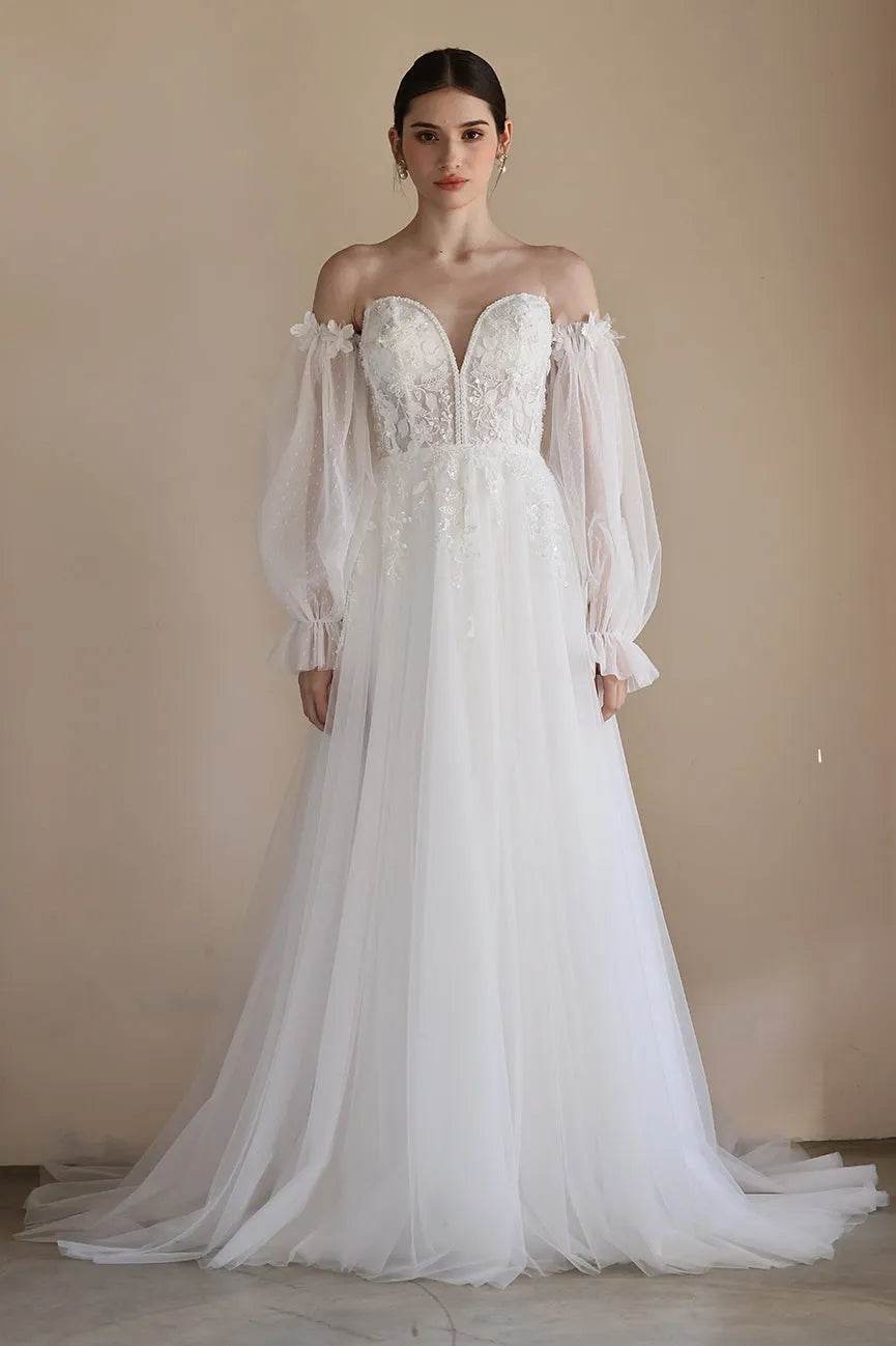 A-Line Sweep-Brush Train Lace Tulle Beach Wedding Dresses COCOMELODY CW3548 A-Line Sweep-Brush Train Lace Tulle Beach Wedding Dresses COCOMELODY CW3548