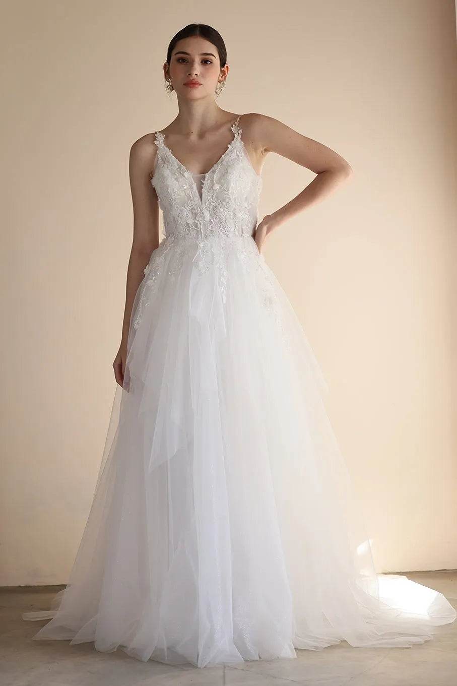 A-Line Sweep-Brush Train Lace Tulle Wedding Dress CW3550 - COCOMELODY