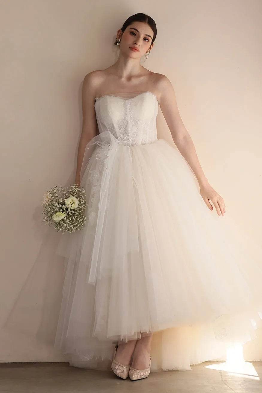 A-Line Floor Length Lace Tulle Wedding Dress CW3554 - COCOMELODY