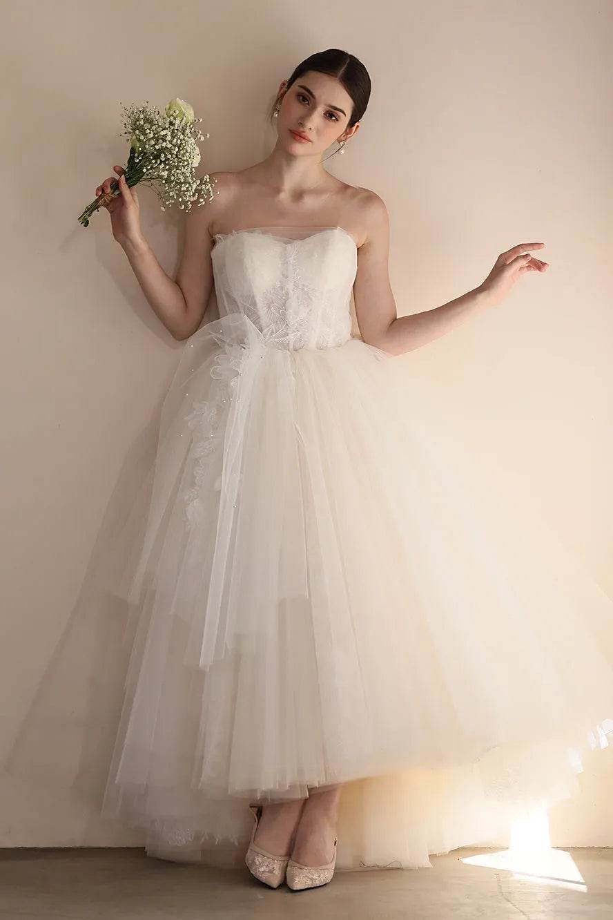 A-Line Floor Length Lace Tulle Wedding Dress CW3554 - COCOMELODY