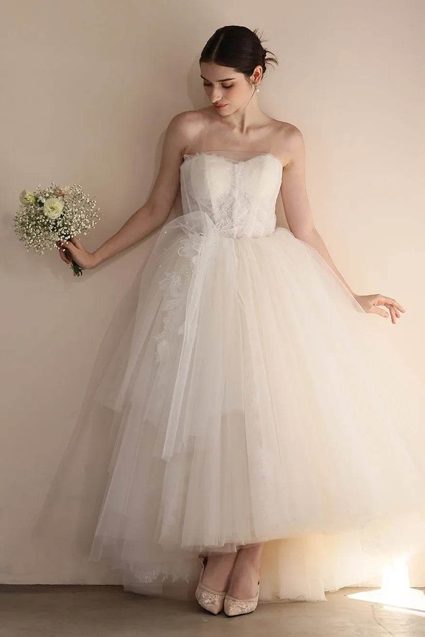 A-Line Floor Length Lace Tulle Wedding Dress CW3554 - COCOMELODY