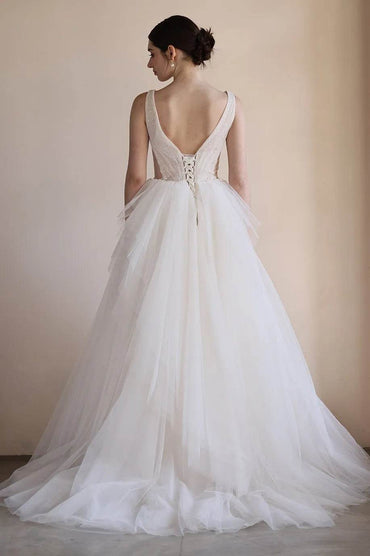 A-Line Sweep-Brush Train Lace Tulle Wedding Dress CW3555 - COCOMELODY