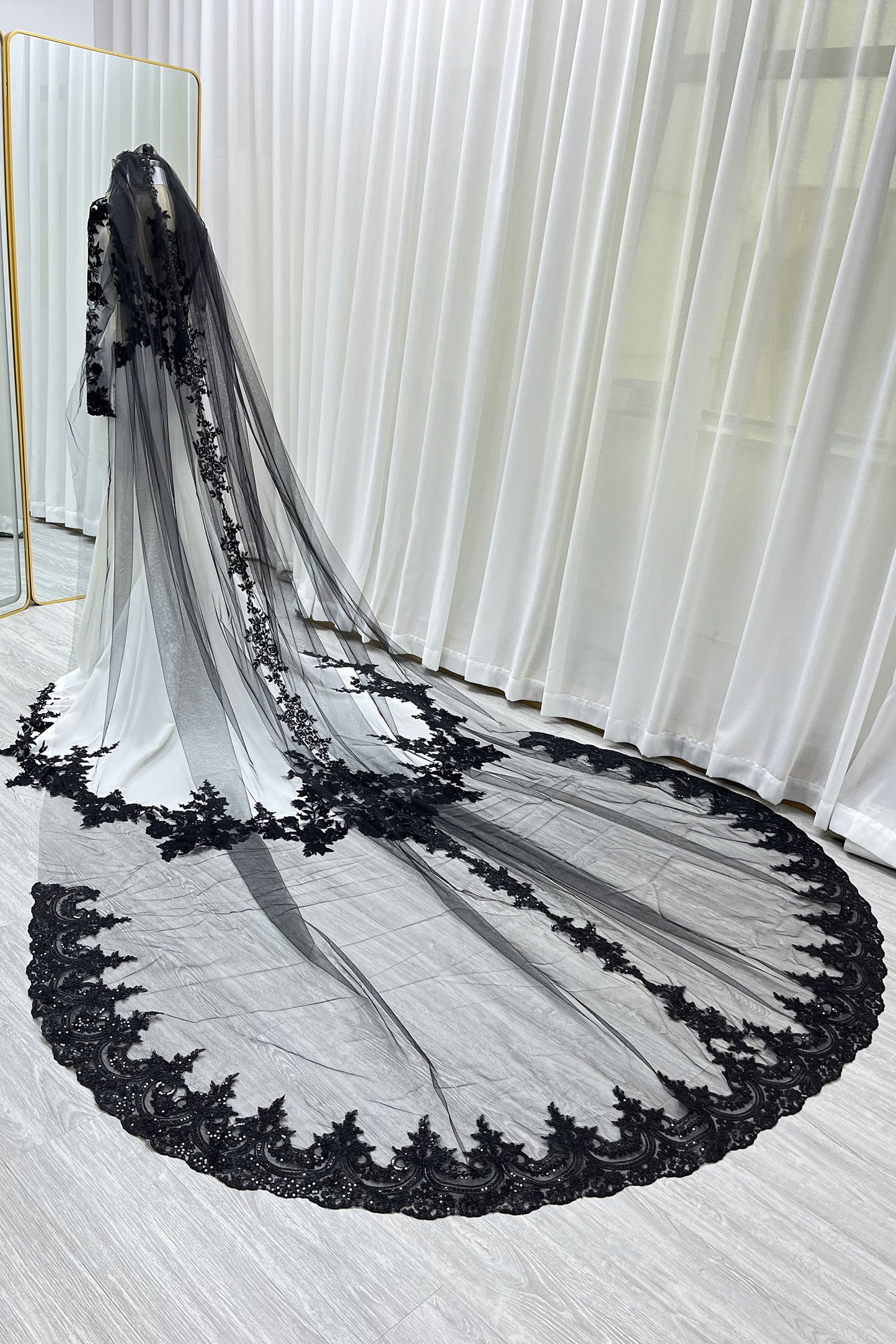 Trumpet-Mermaid Chapel Train Elastic Satin Wedding Dress CW3586