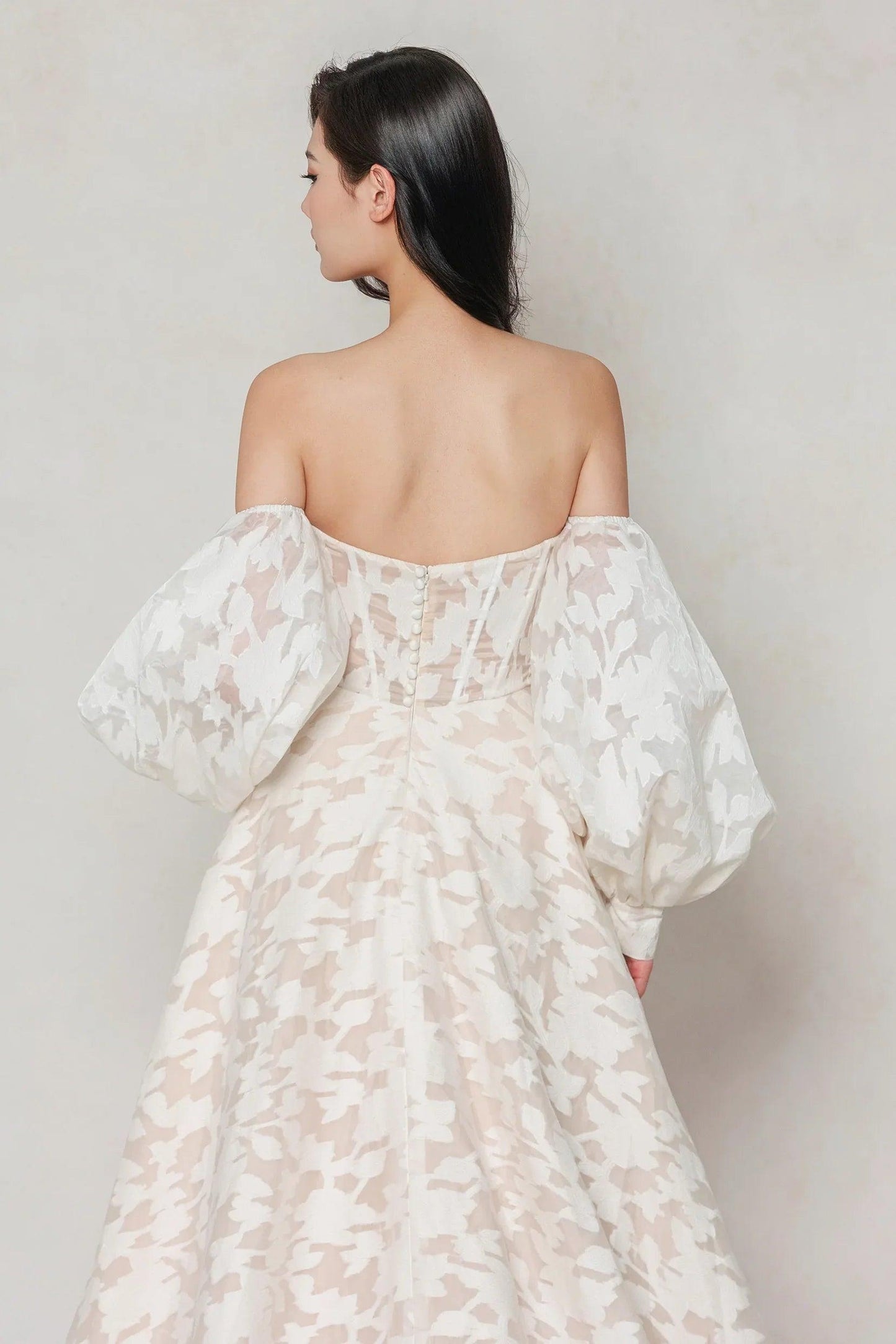 A-Line Court Train Gauze Broche Wedding Dress CW3624 - COCOMELODY