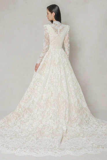 A-Line Chapel Train Lace Tulle Wedding Dress CW3646 - COCOMELODY