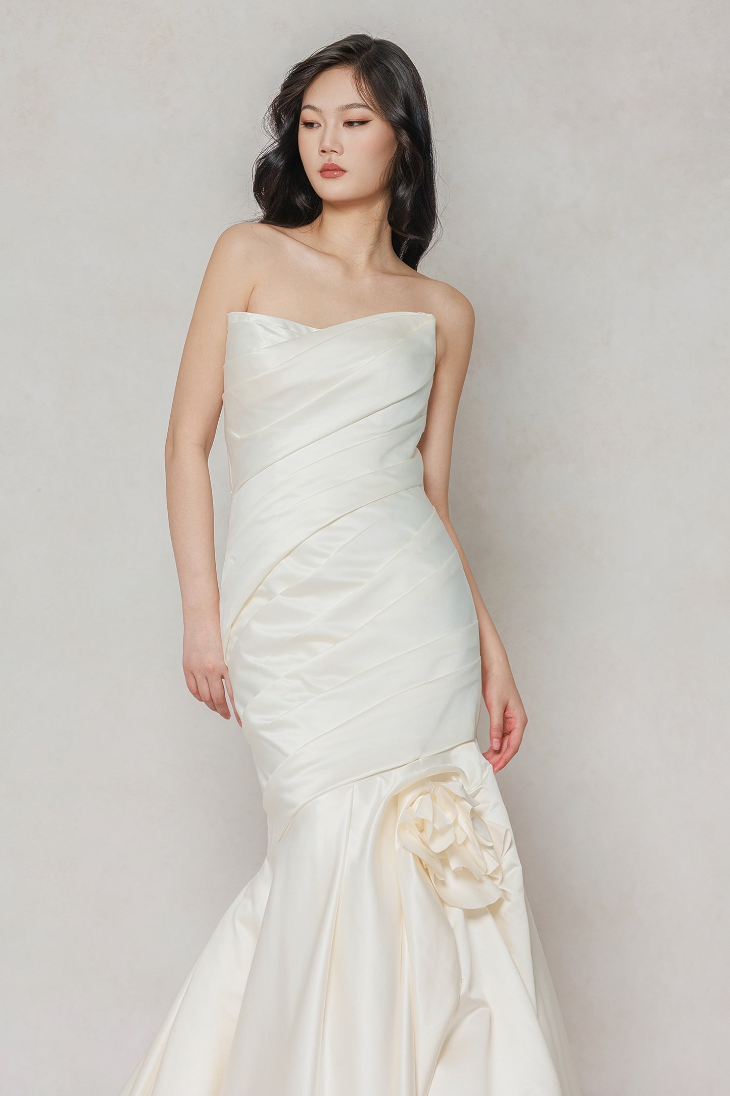 Trumpet-Mermaid Court Train Satin Wedding Dress CW3651