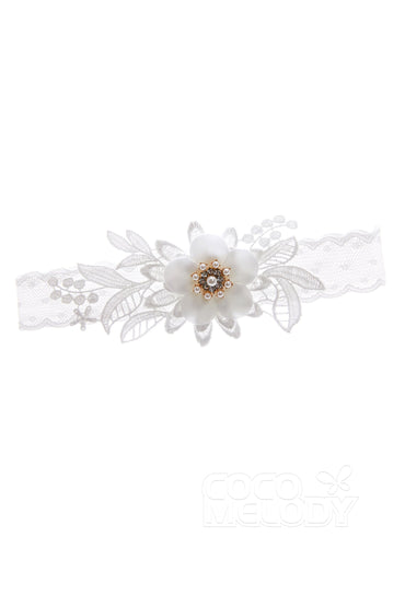 Lace Wedding Garter with Flower and Pearls CZ0189