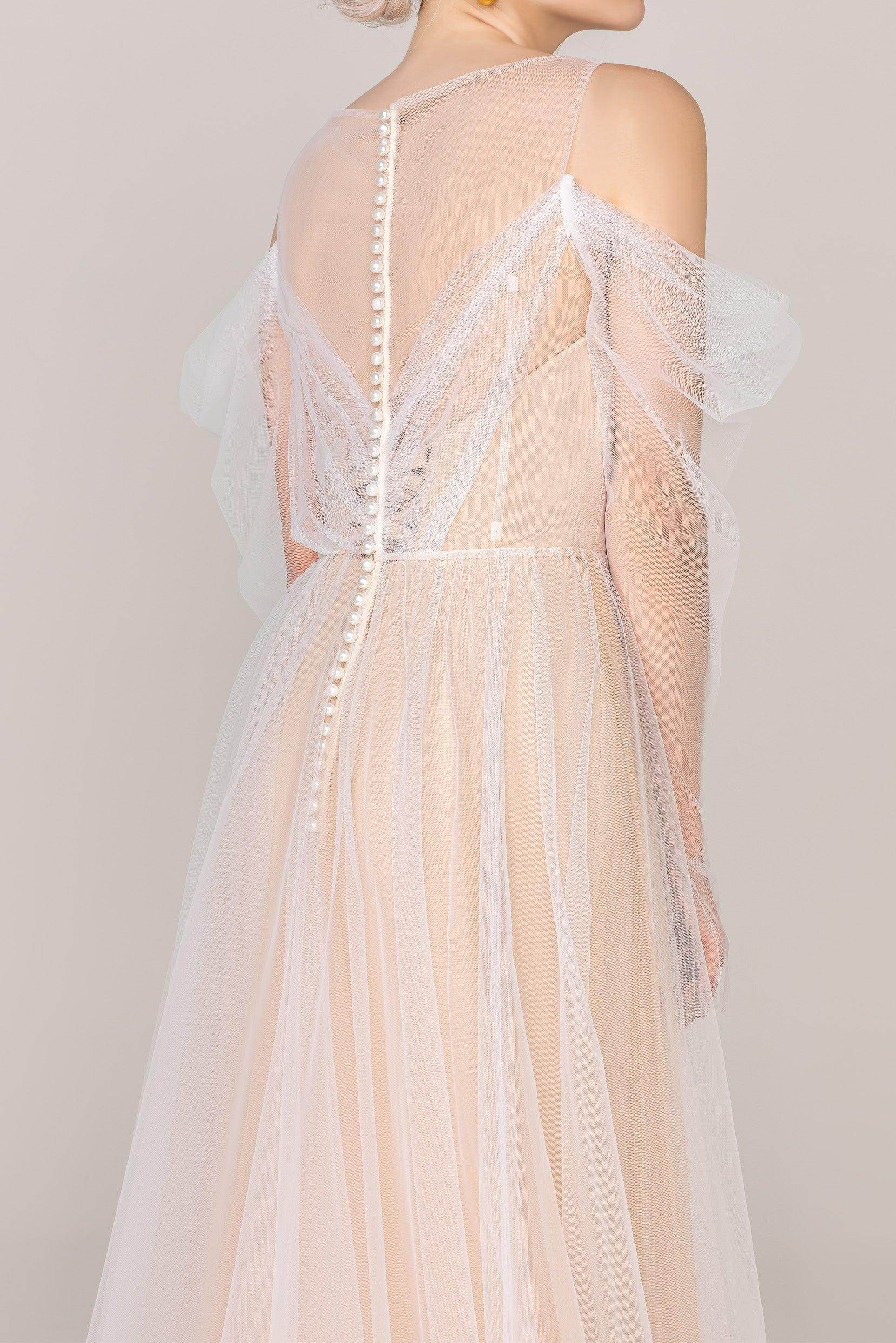 Charming Tulle Wedding Wrap with Appliques Pleating CZ0264 - COCOMELODY