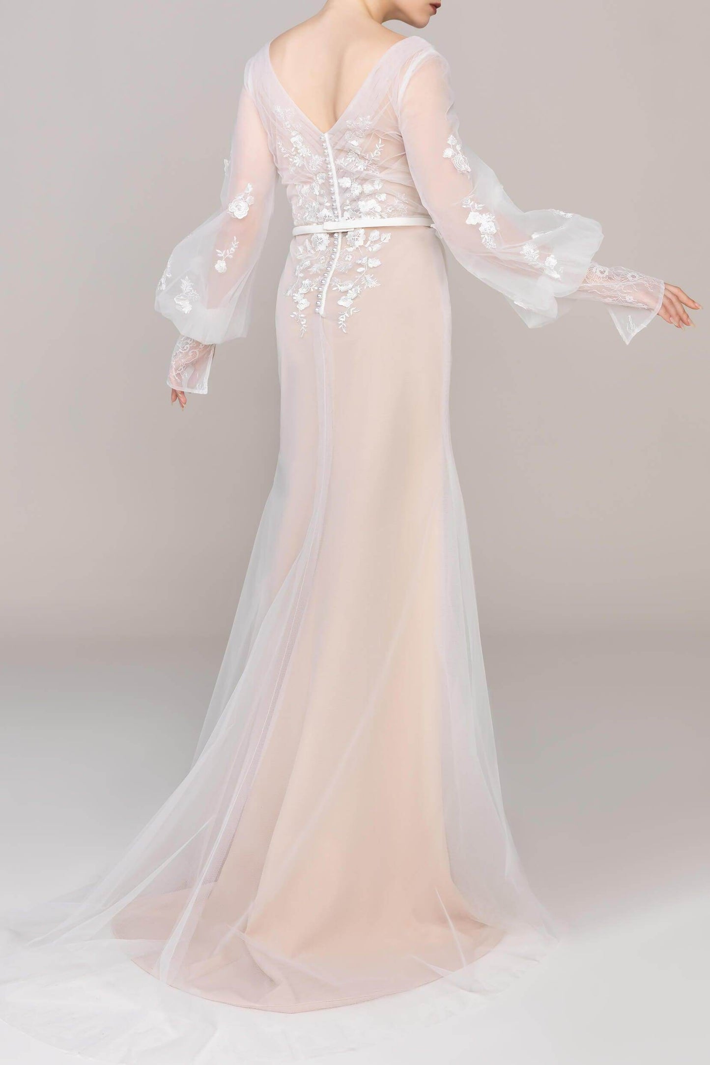 Elegant Tulle Wedding Wrap with Appliques CZ0271 - COCOMELODY