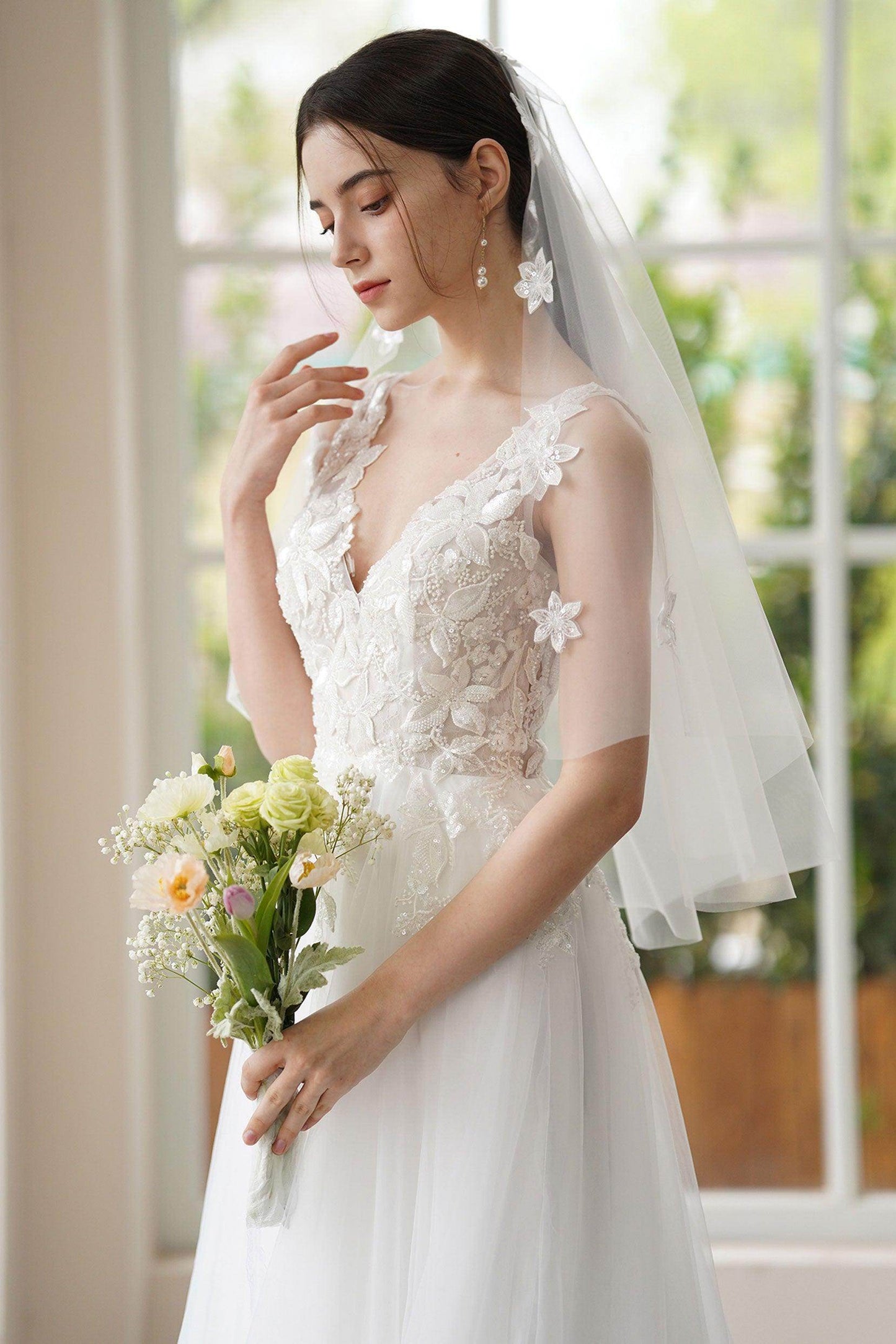 A-Line Sweep-Brush Train Lace Tulle Wedding Dress CW3306 - COCOMELODY
