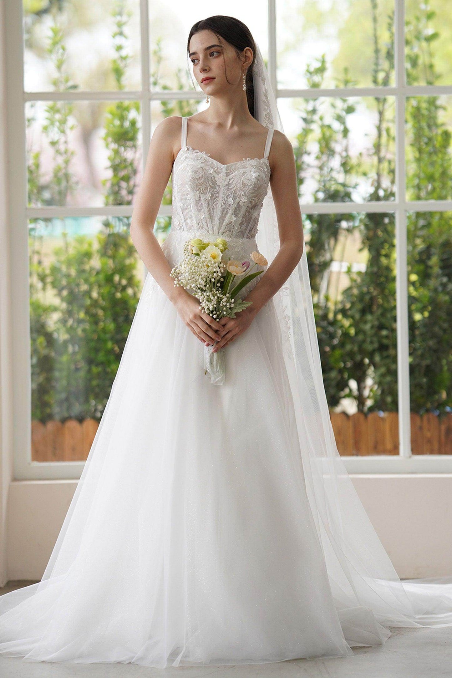 A-Line Sweep-Brush Train Lace Tulle Wedding Dress CW3308 - COCOMELODY
