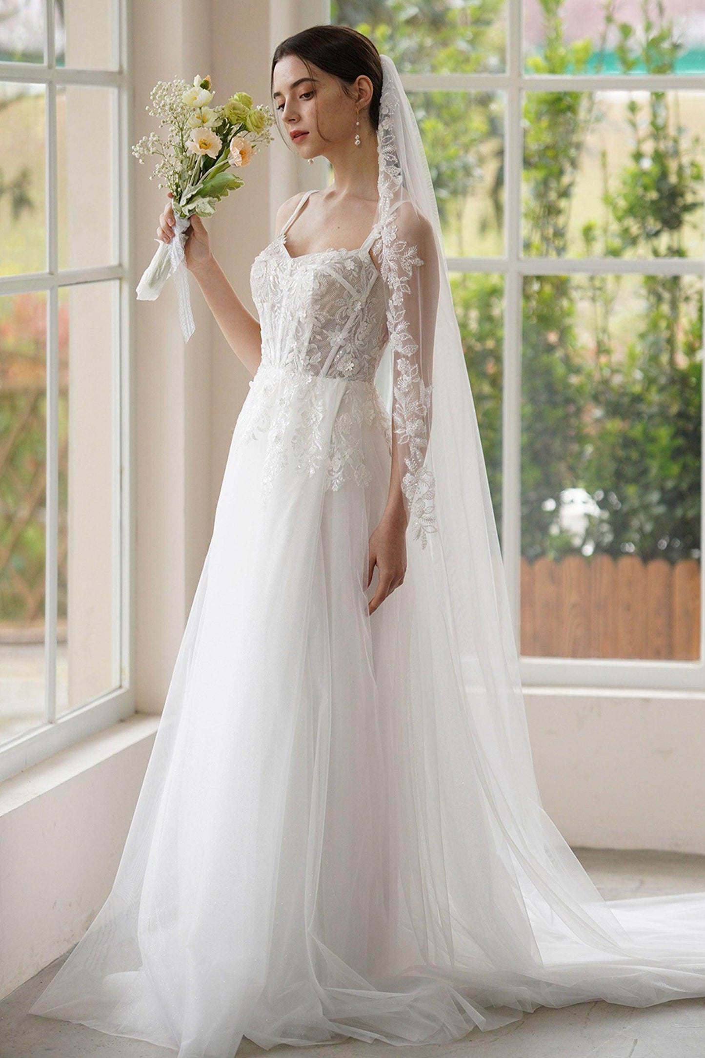 A-Line Sweep-Brush Train Lace Tulle Wedding Dress CW3308 - COCOMELODY